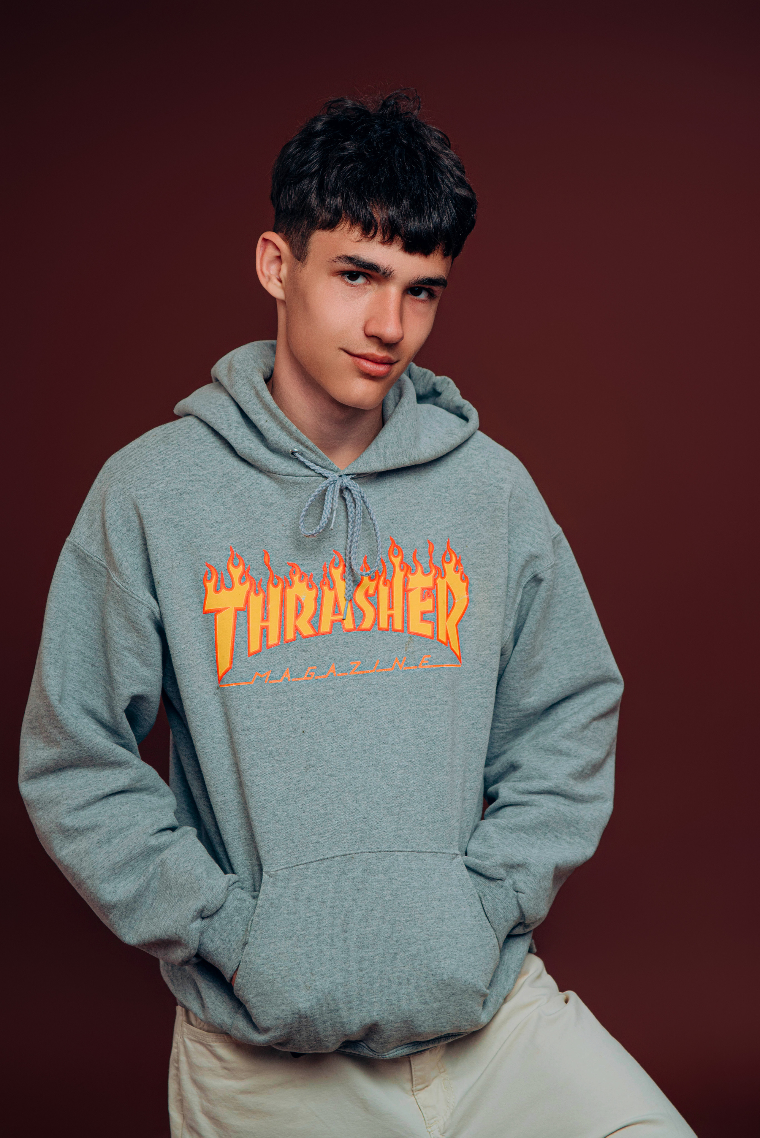 Коричневий Фон. Випускні альбоми м. Біла церква