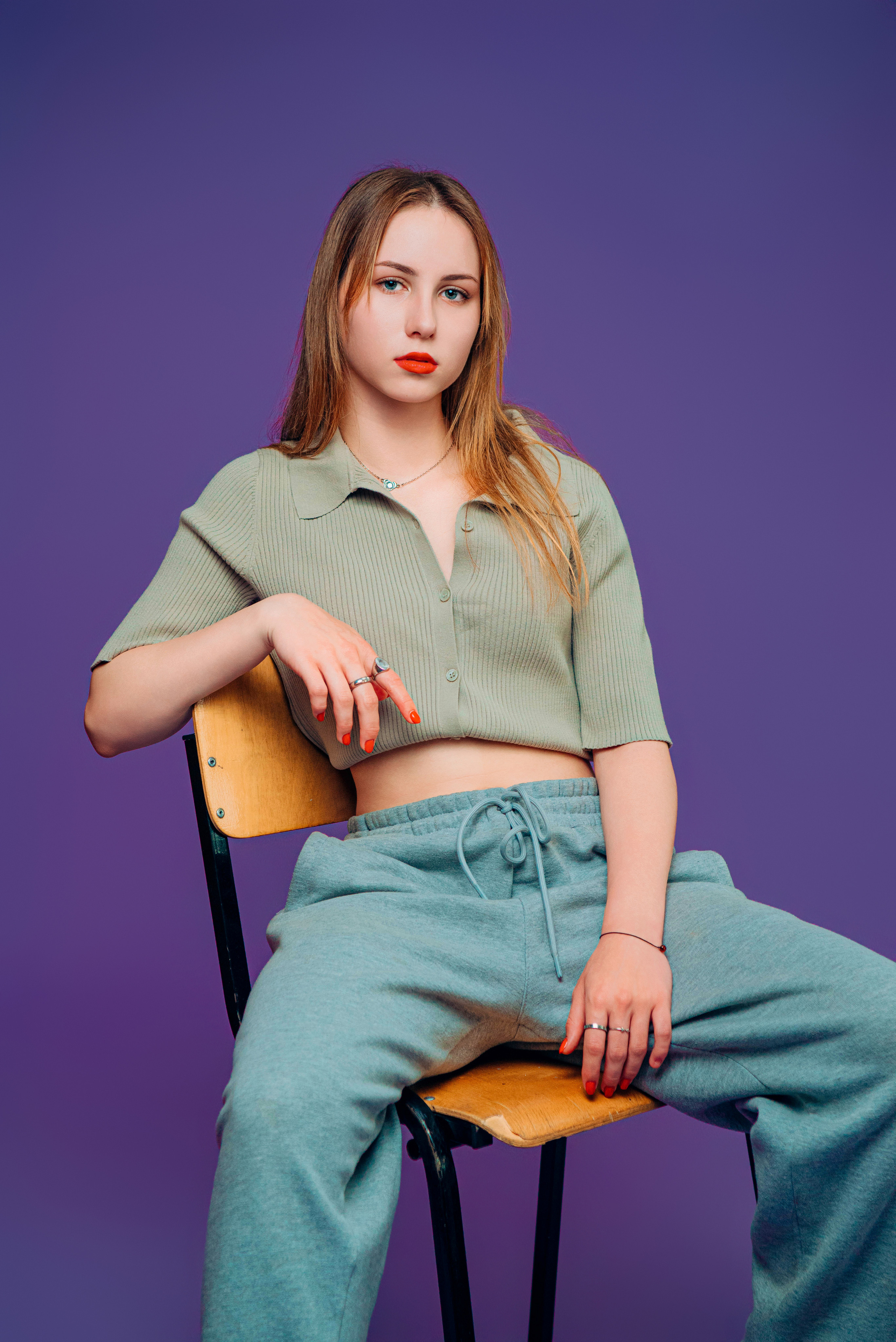 Фіолетовий Фон. Випускні альбоми м. Біла церква