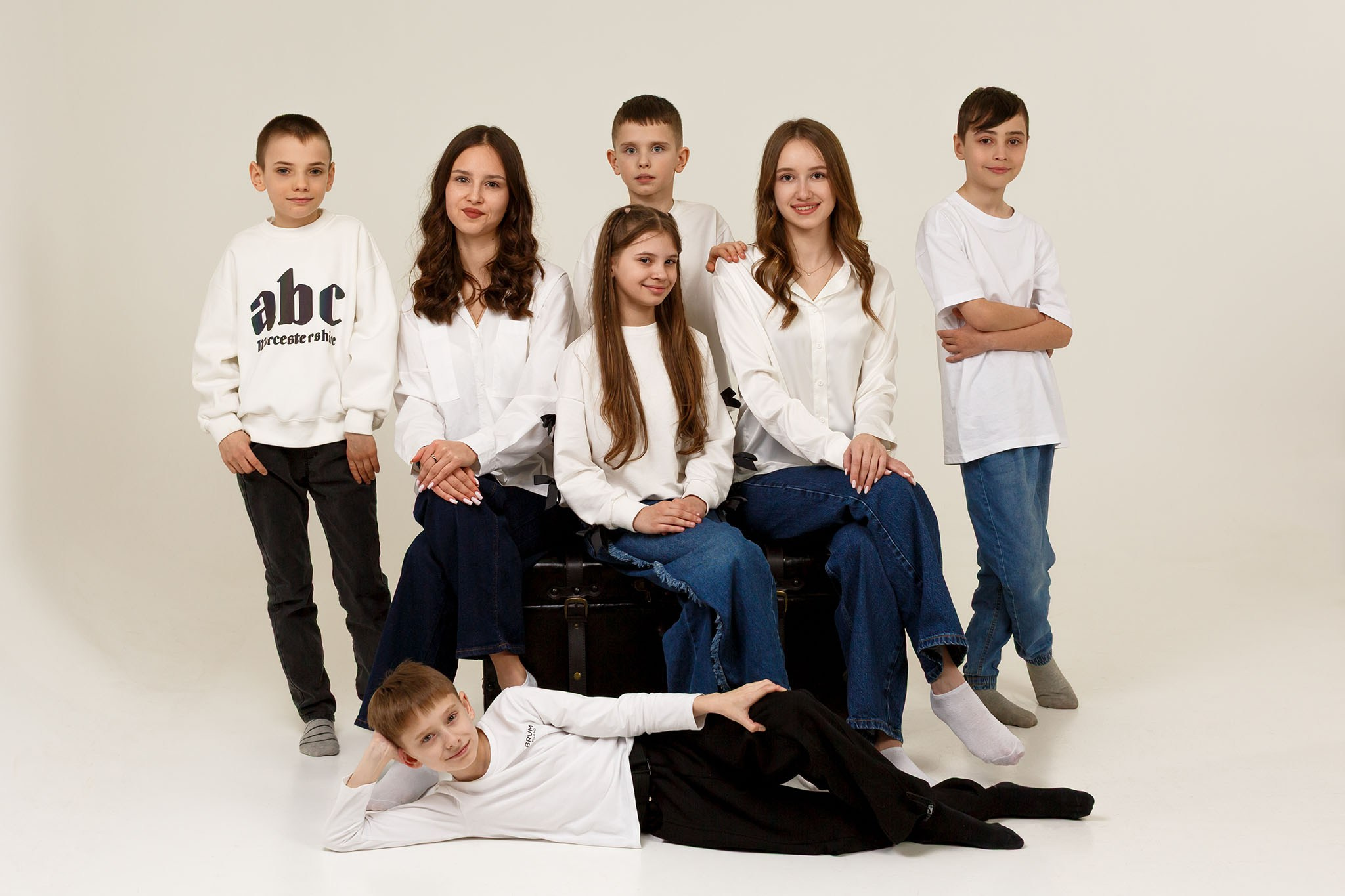 Фотосесія випускного класу школи Magistra в студії Feliz Чернівці