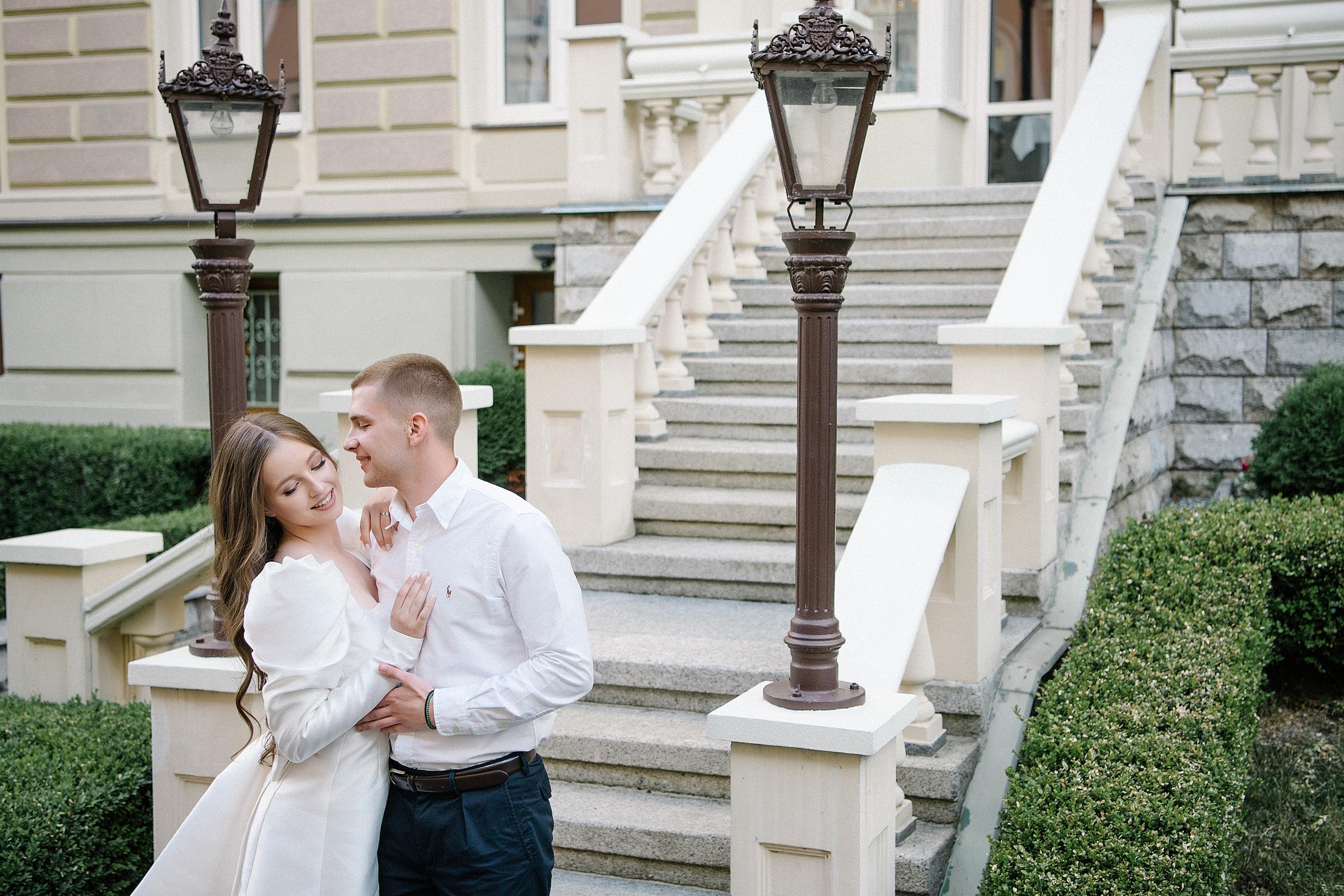 Yuri and Anastasia. Главная