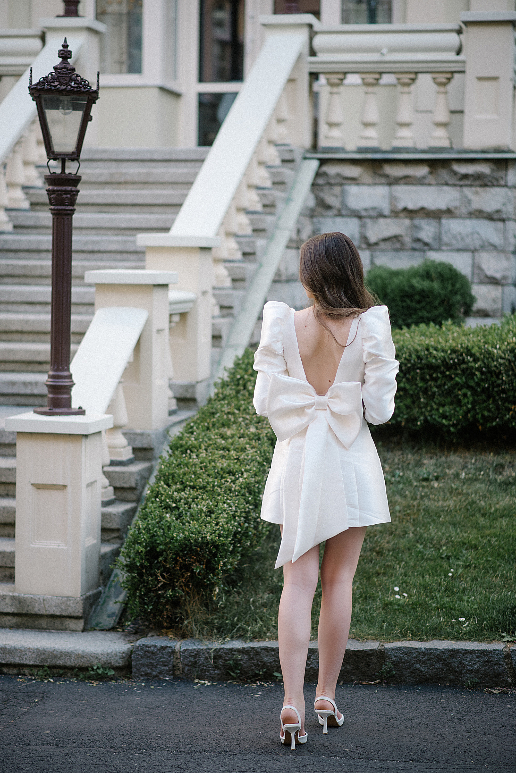 Yuri and Anastasia. Главная