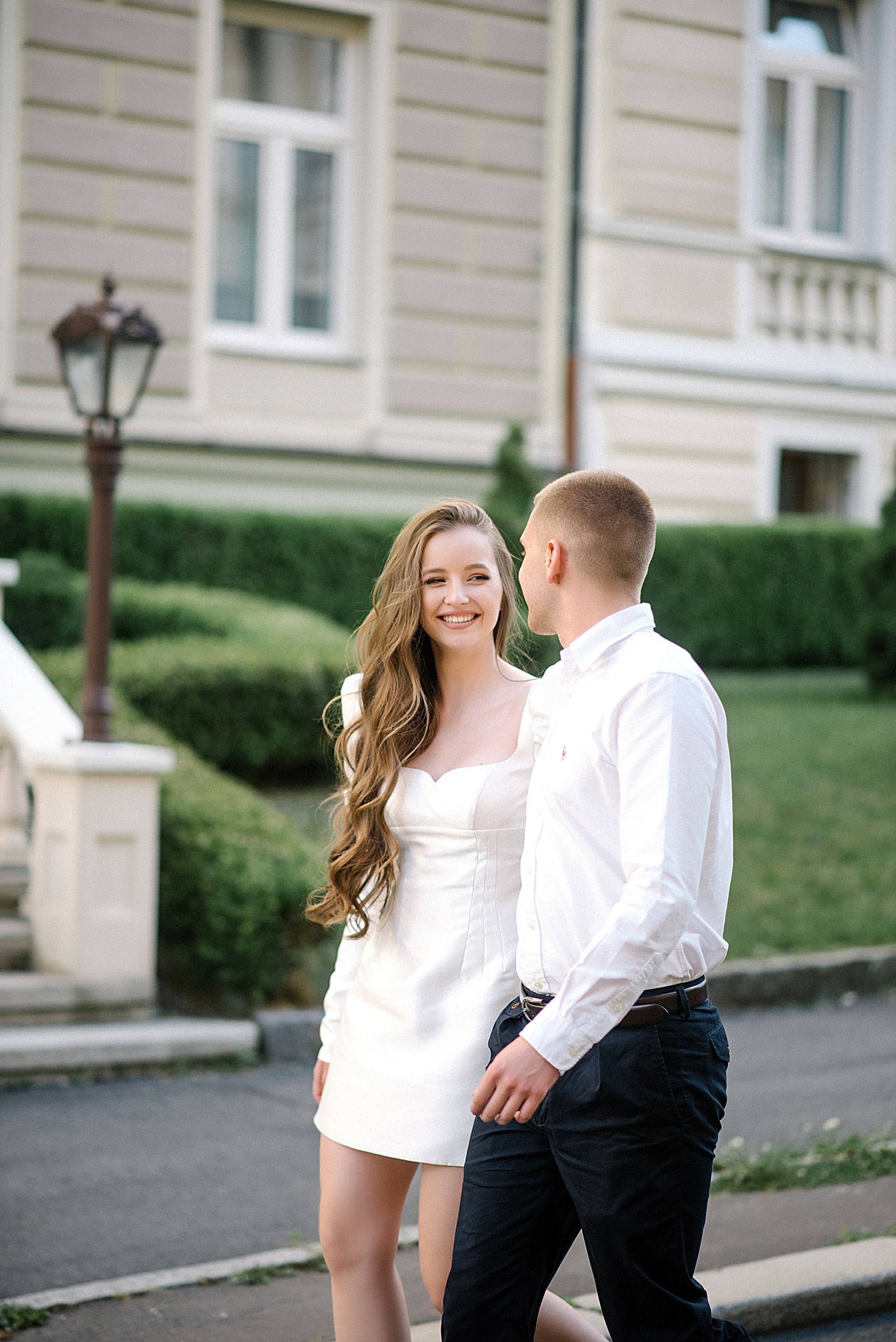 Yuri and Anastasia. Главная