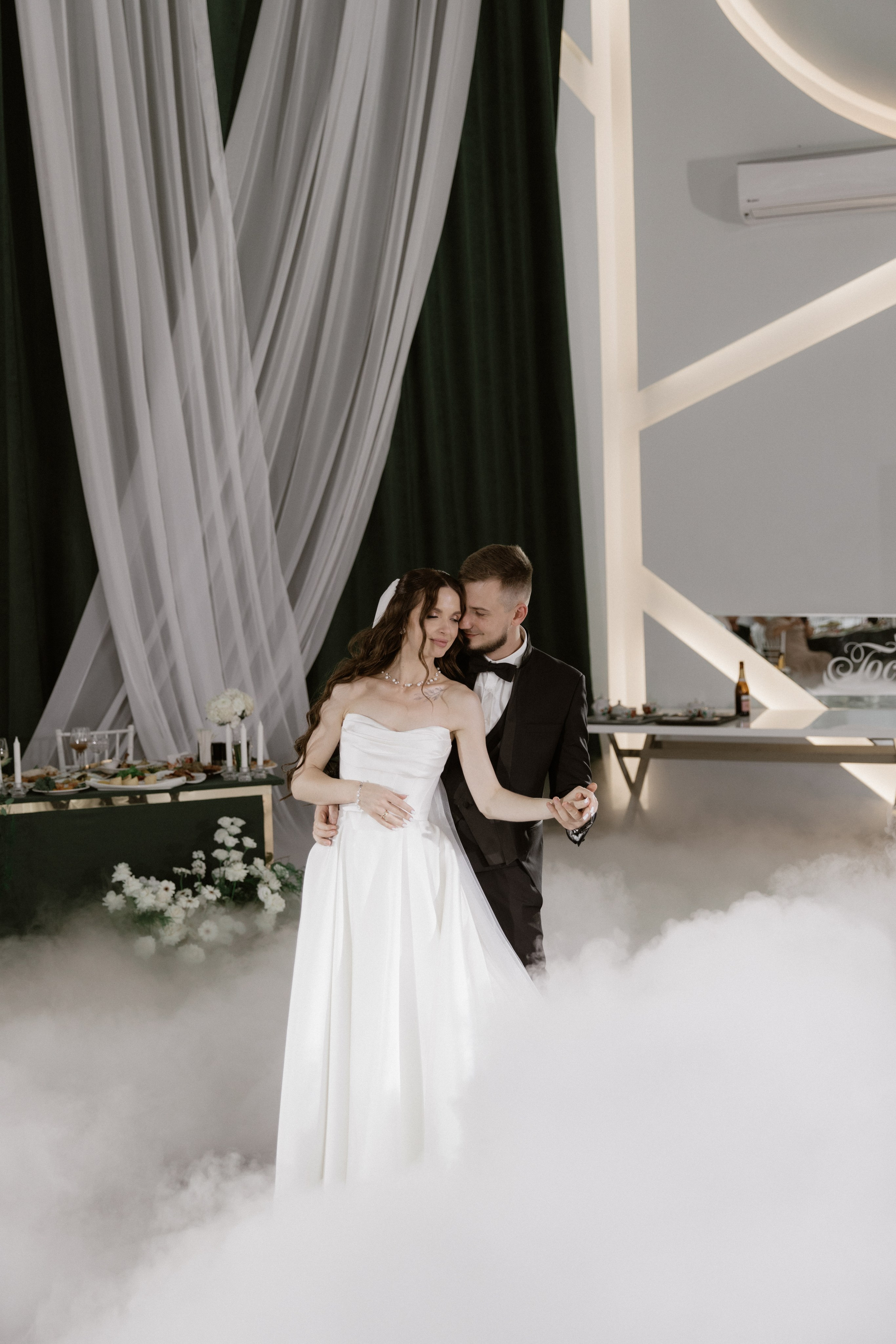 Валерій + Яна. Весільний фотограф Ілля Пятнічний Вінниця