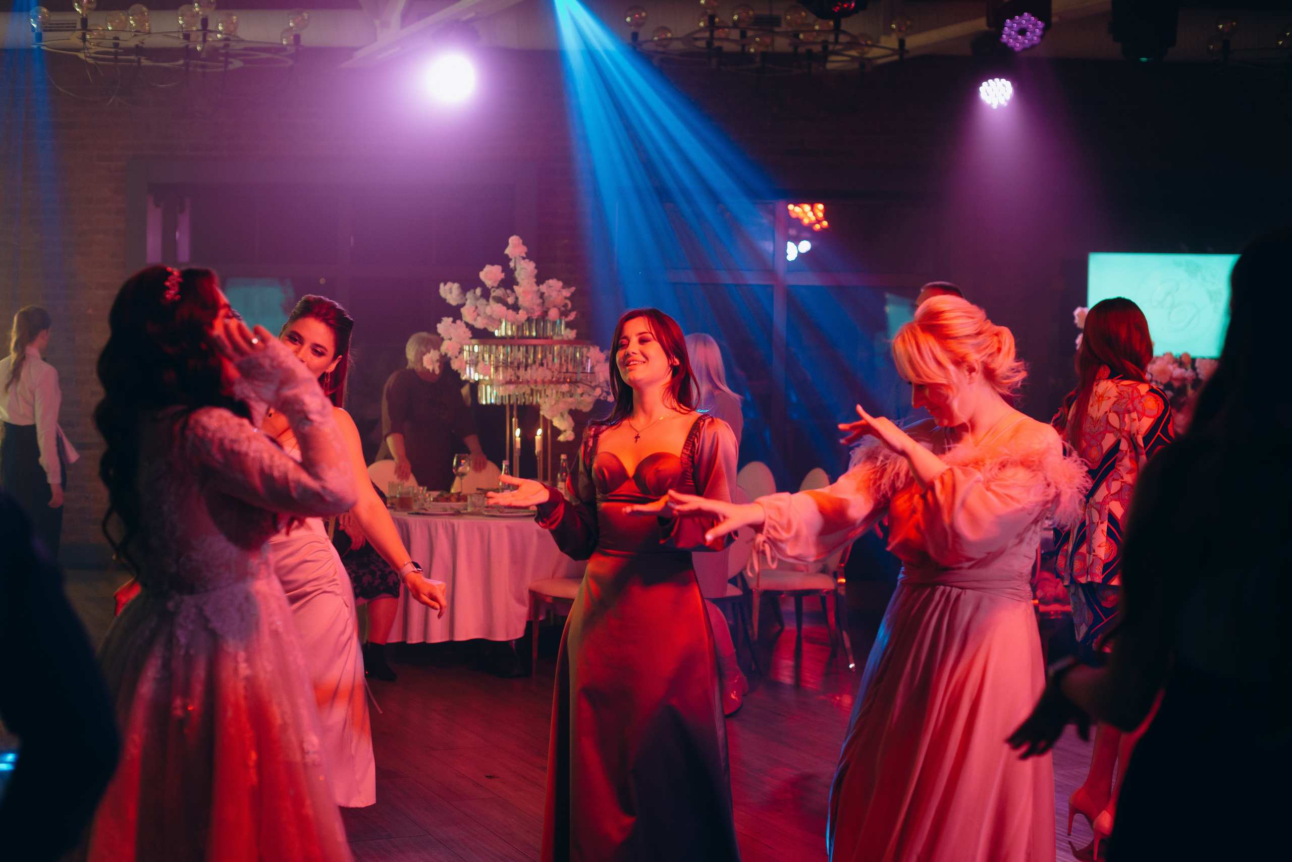 Ідеально. Весільний фотограф Черкаси Україна Вадим Биць