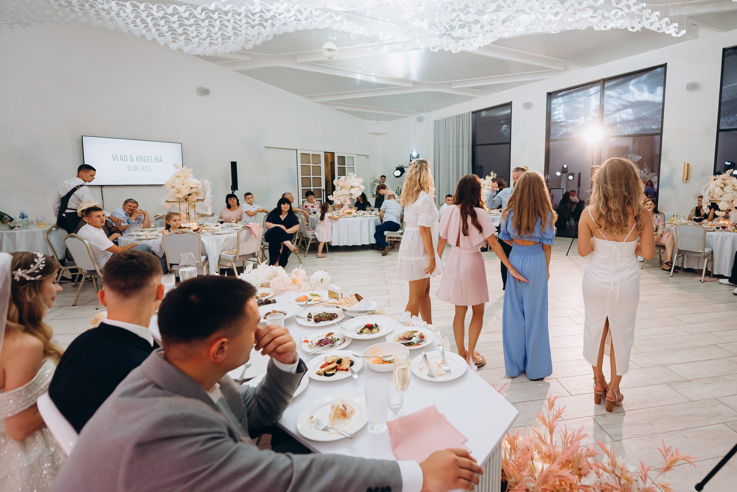 WEdding CHERCASSY. Весільний фотограф Черкаси Україна Вадим Биць