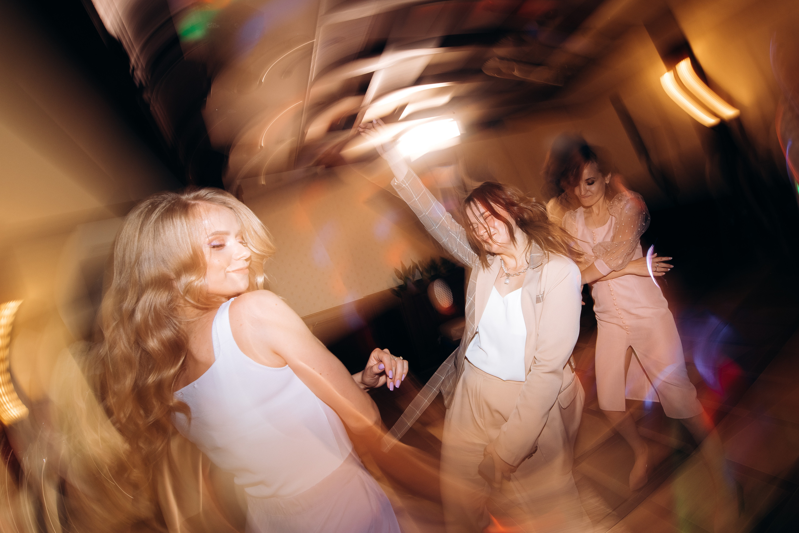 W&I. Весільний фотограф Черкаси Україна Вадим Биць