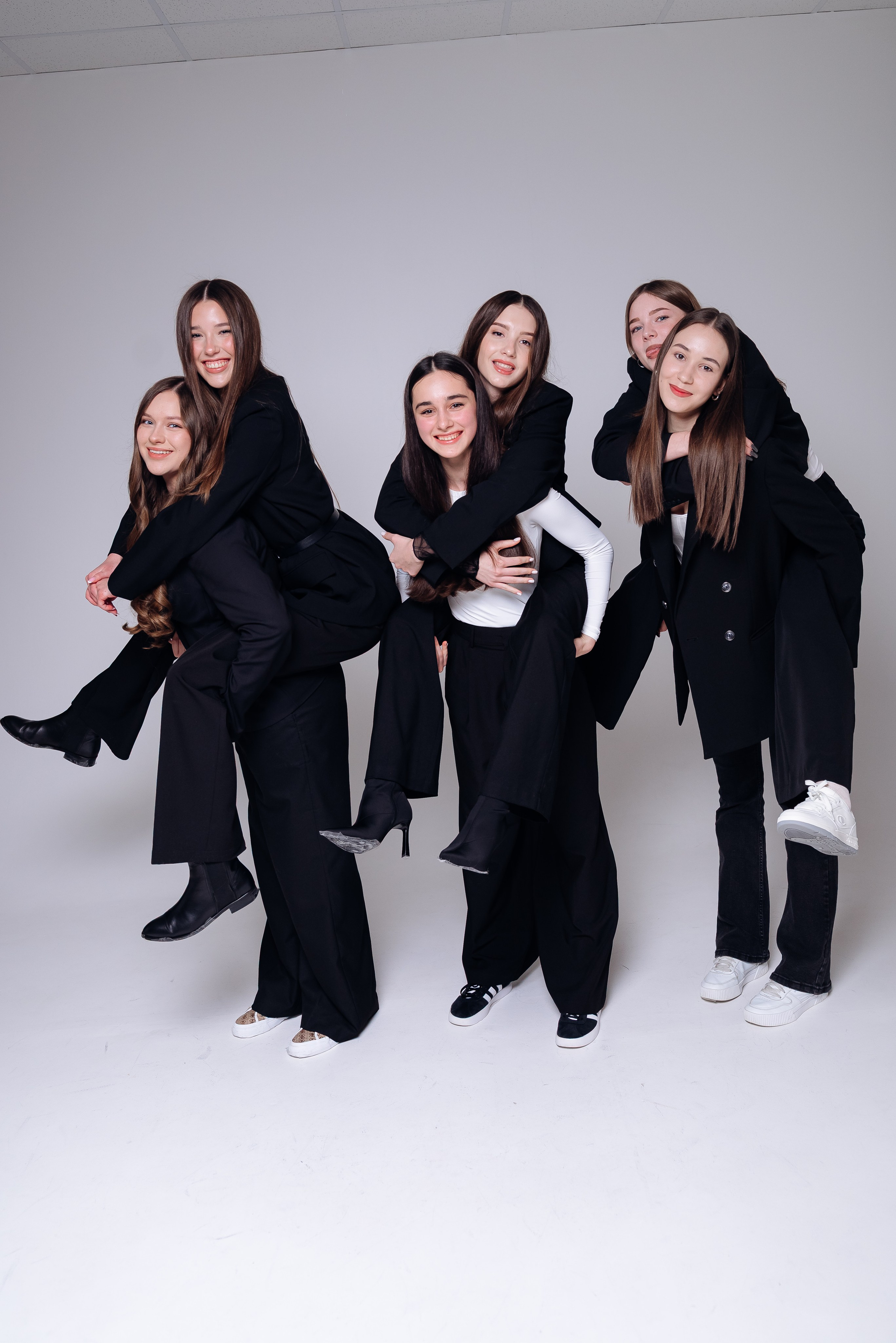 Шкільні альбоми. Весільний фотограф Черкаси Україна Вадим Биць