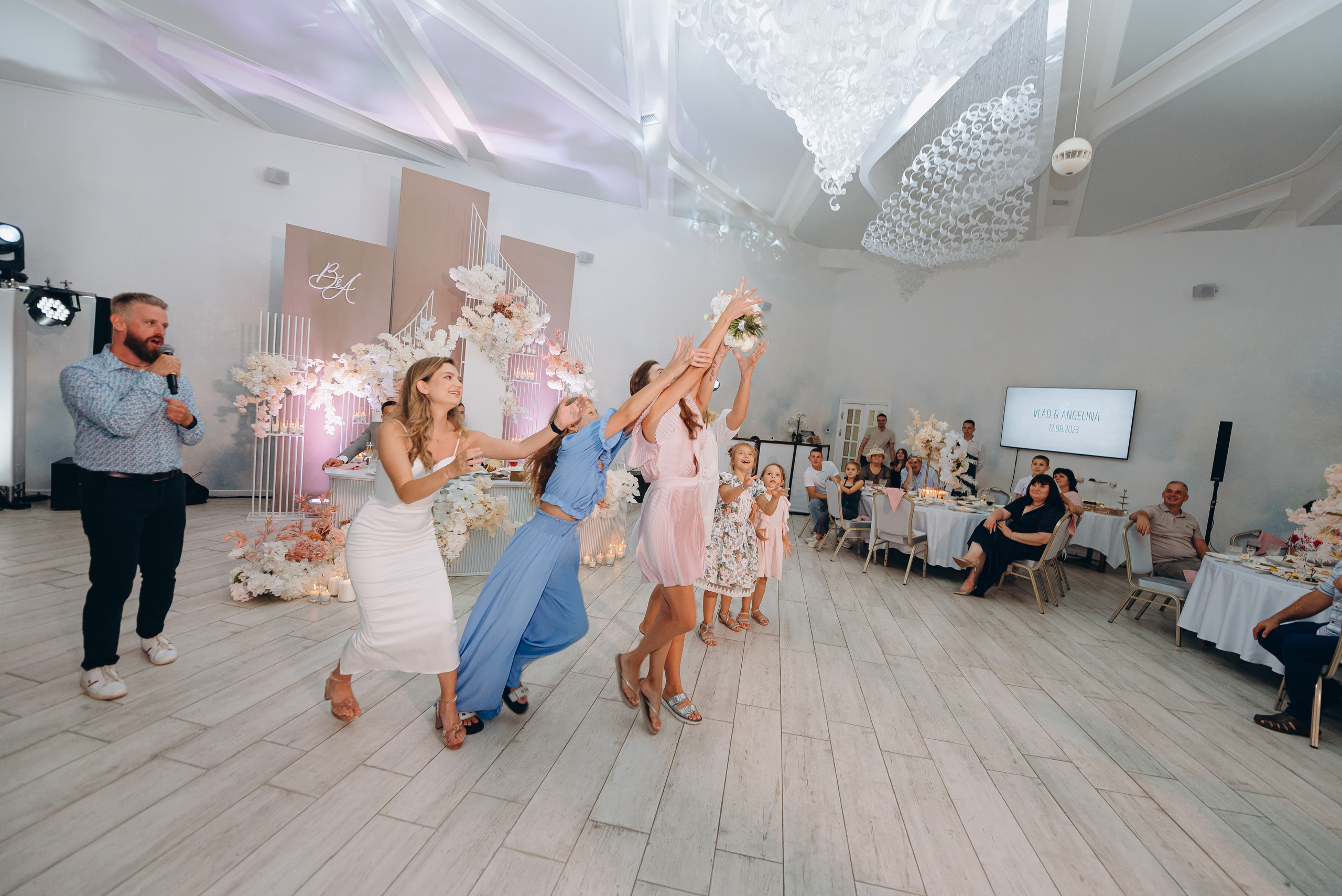 WEdding CHERCASSY. Весільний фотограф Черкаси Україна Вадим Биць