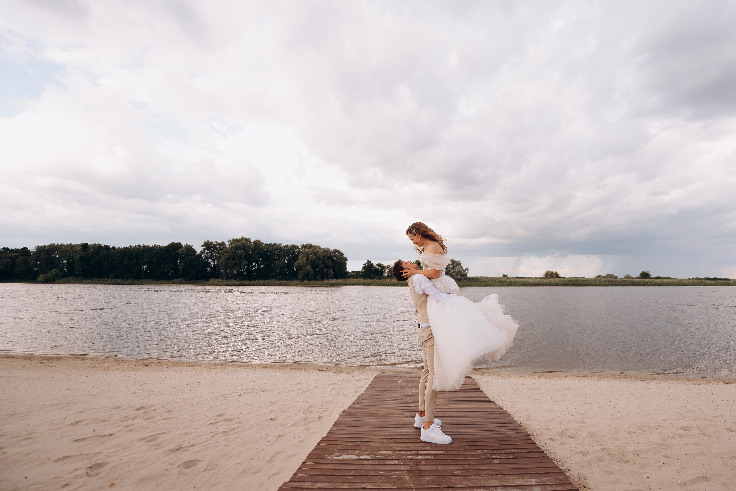 Міша та Яна 22,07,22. Весільний фотограф Черкаси Україна Вадим Биць