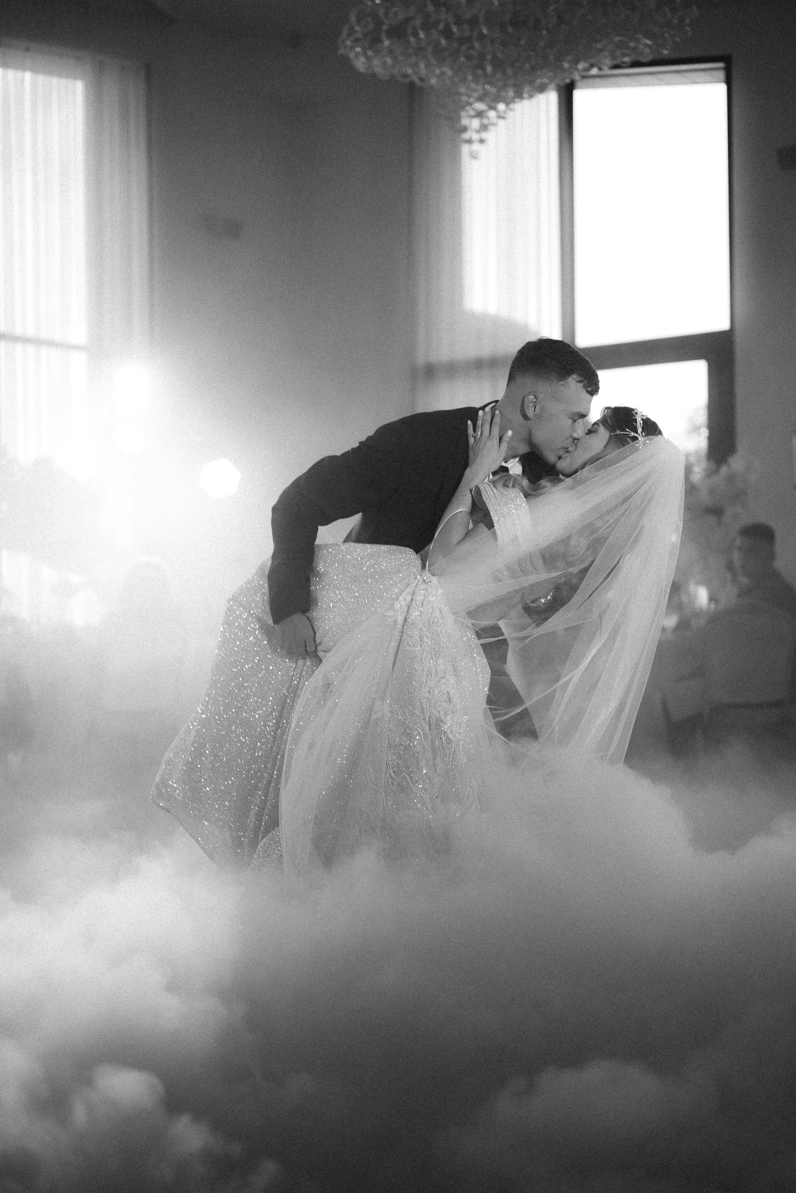 WEdding CHERCASSY. Весільний фотограф Черкаси Україна Вадим Биць