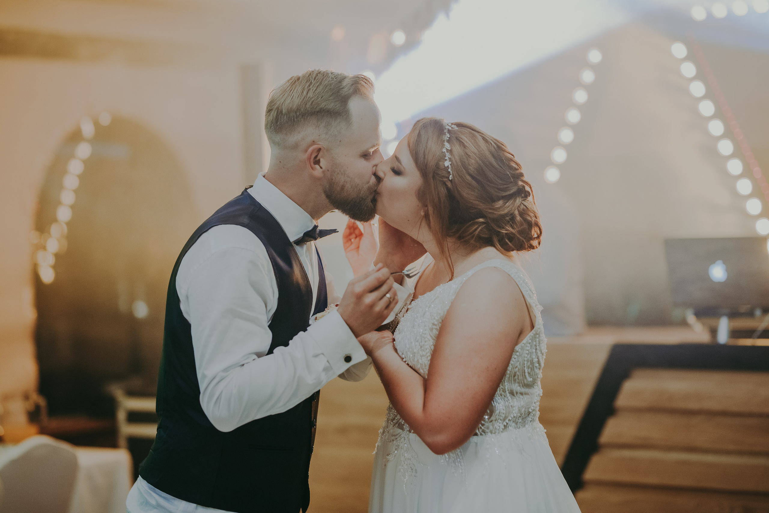 Ślub Wiktoria & Karol w Galop Zielonka. Naturalnie pięknie - Klaudia Rowicka