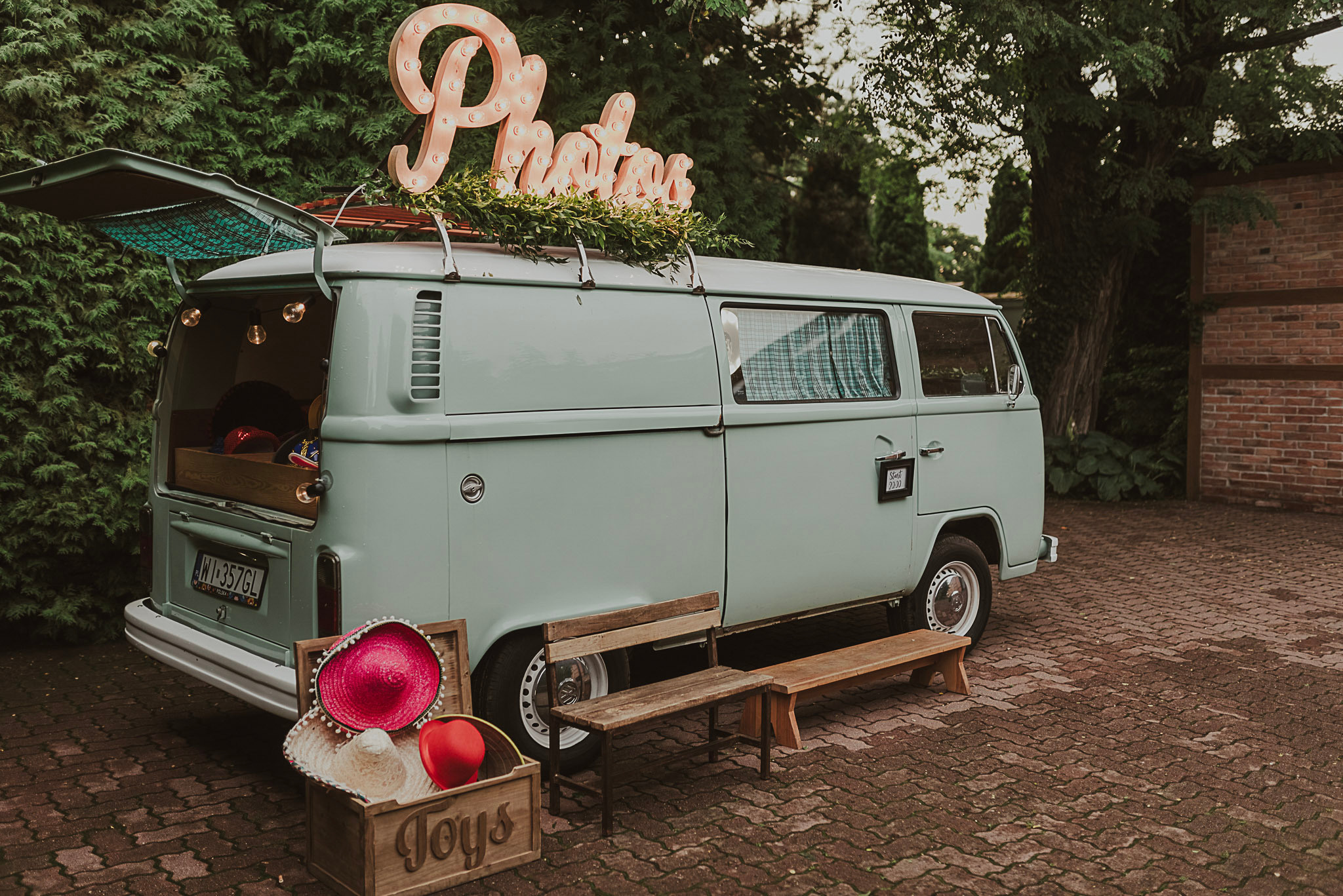 Ślub - Joanna & Lewis w Villa Juliana. Naturalnie pięknie - Klaudia Rowicka