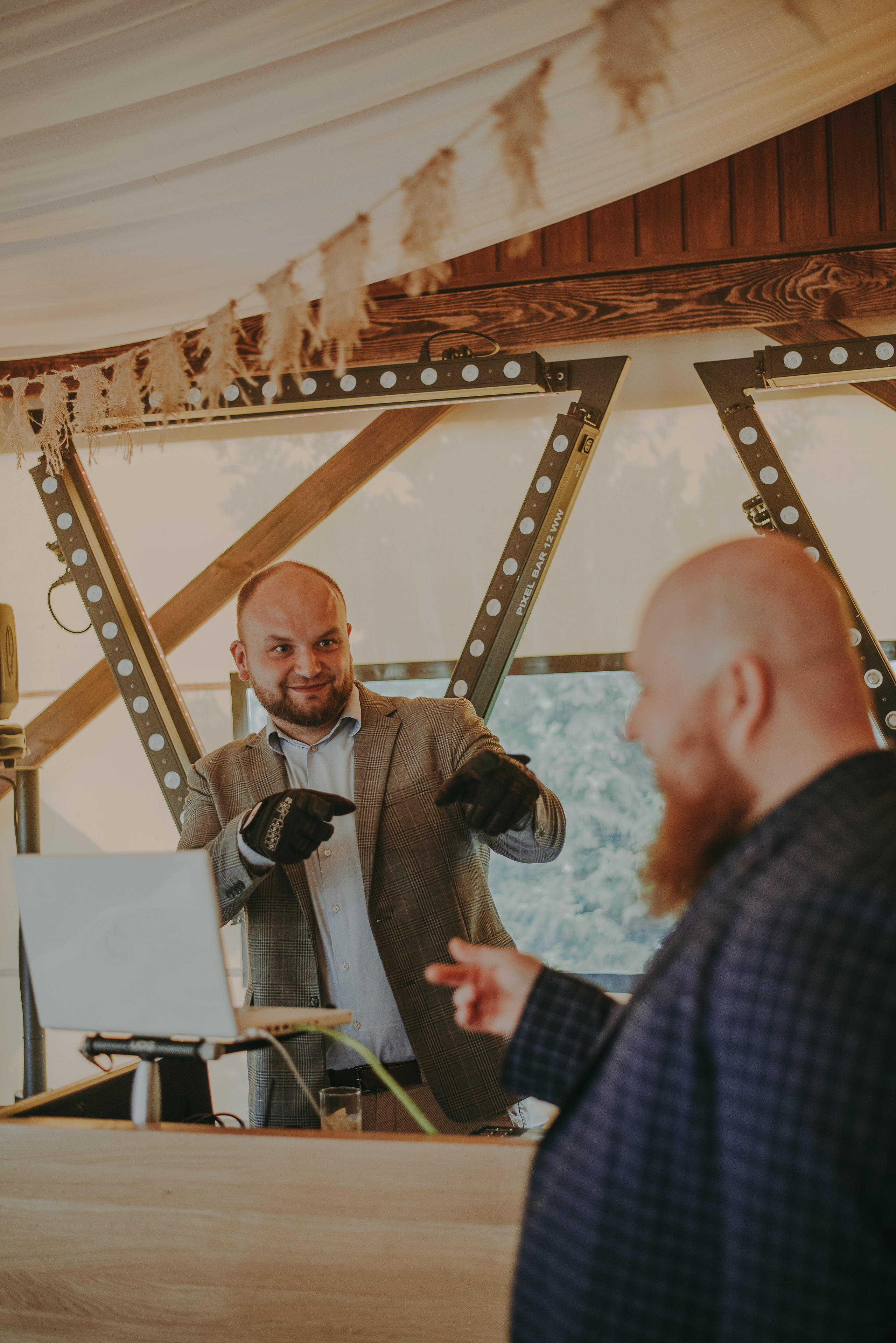 Ślub Wiktoria & Karol w Galop Zielonka. Naturalnie pięknie - Klaudia Rowicka