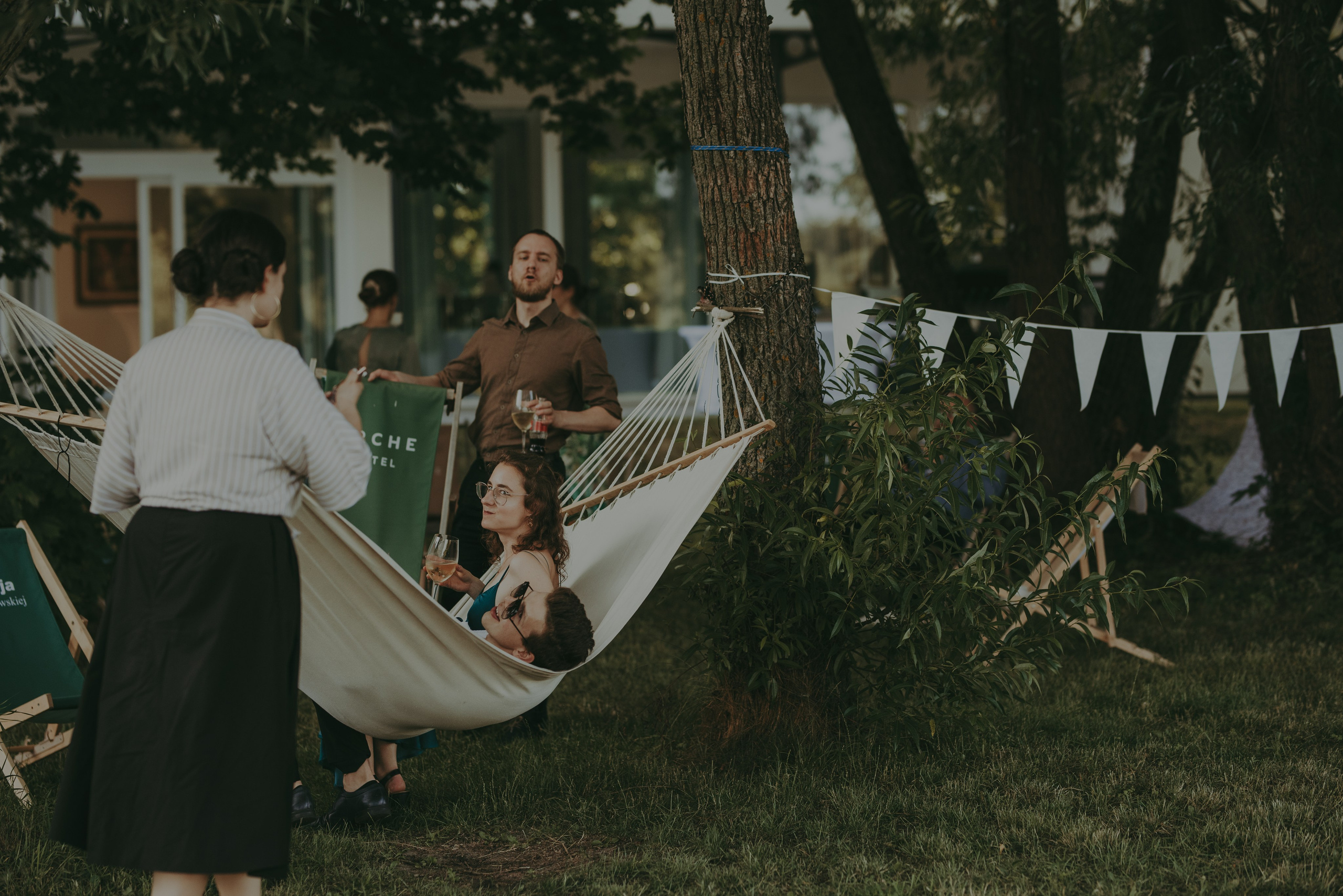 Mania & Andrzej w Folwark Łochów. Naturalnie pięknie - Klaudia Rowicka