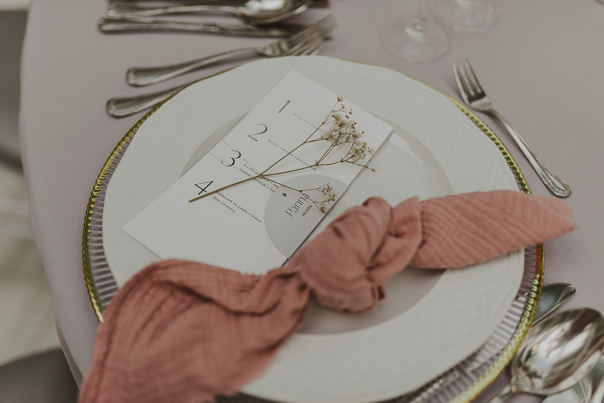 Ślub - Joanna & Lewis w Villa Juliana. Naturalnie pięknie - Klaudia Rowicka