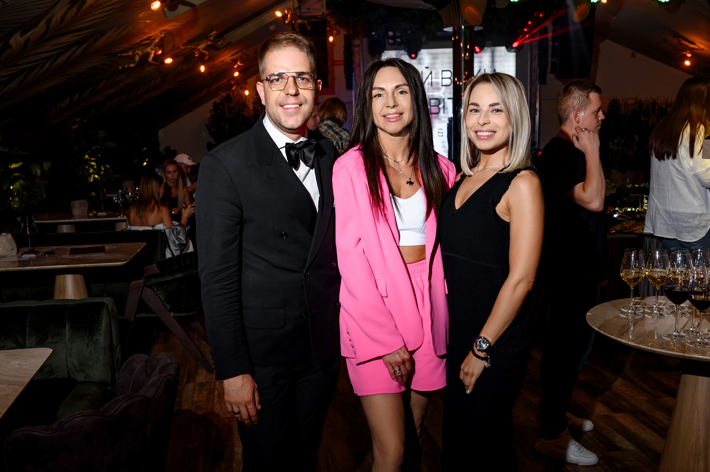 «Tviy vuhid v svit» (Boho Yosai). Свадебный и семейный фотограф