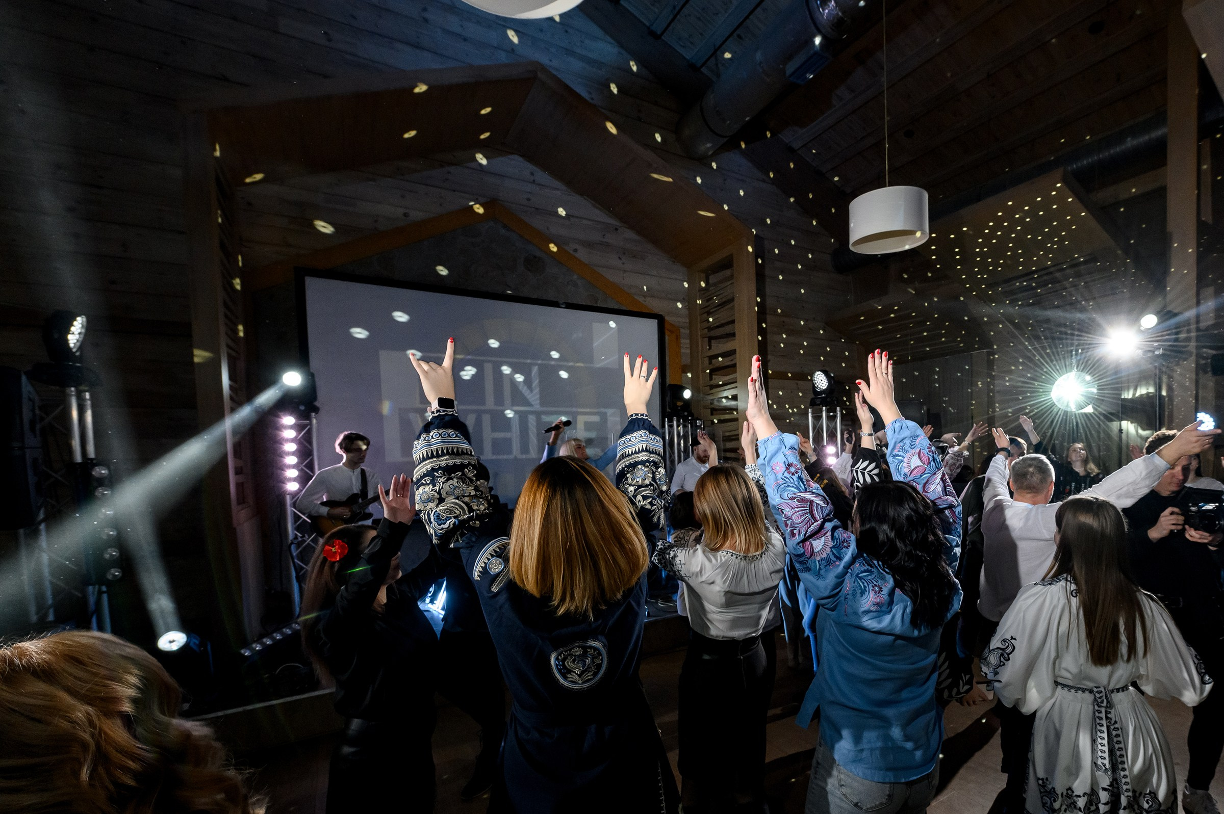 «ТРИПІЛЬСЬКЕ СОНЦЕ». Свадебный и семейный фотограф