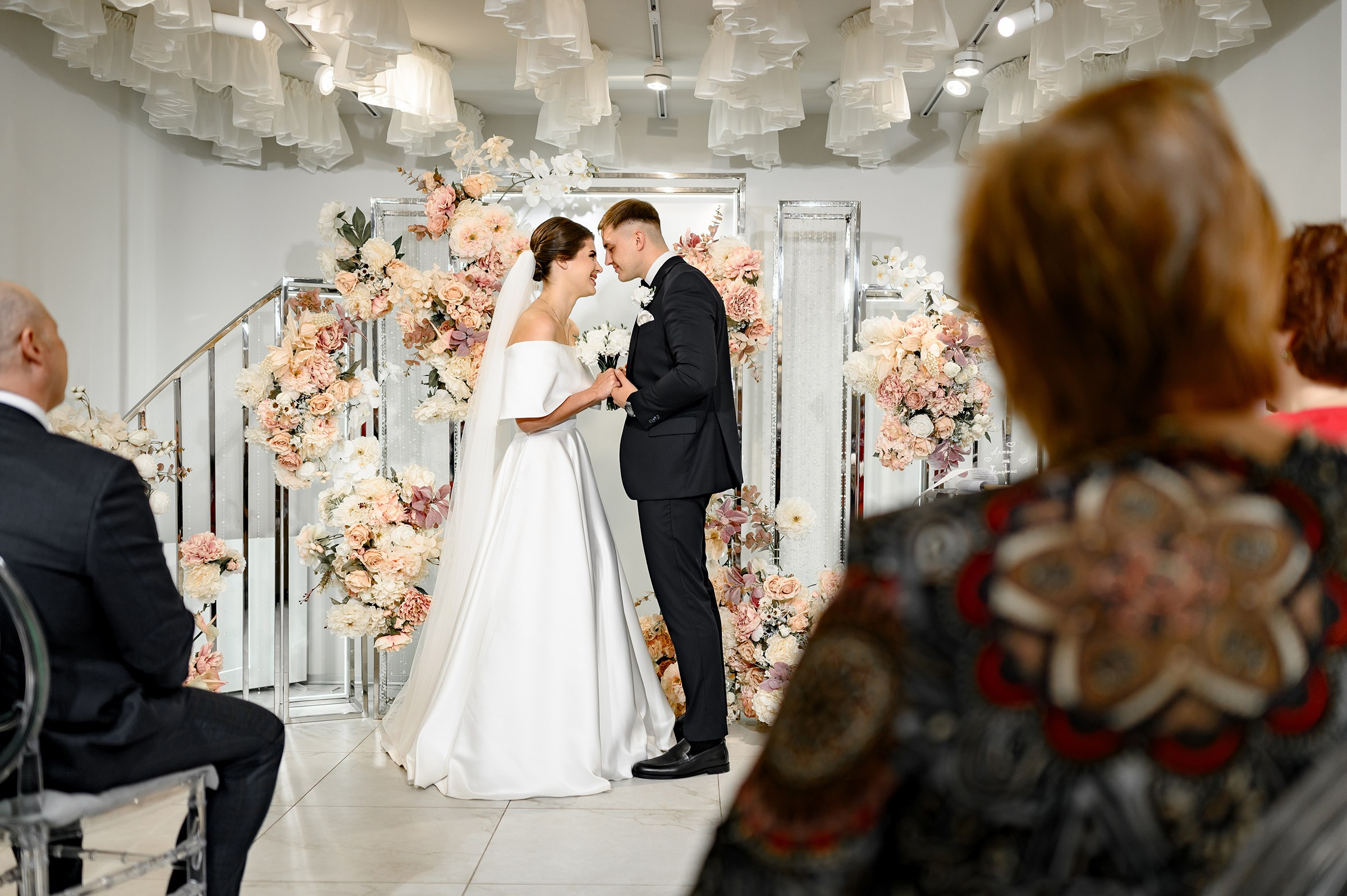 ARTEM & KATYA. Свадебный и семейный фотограф