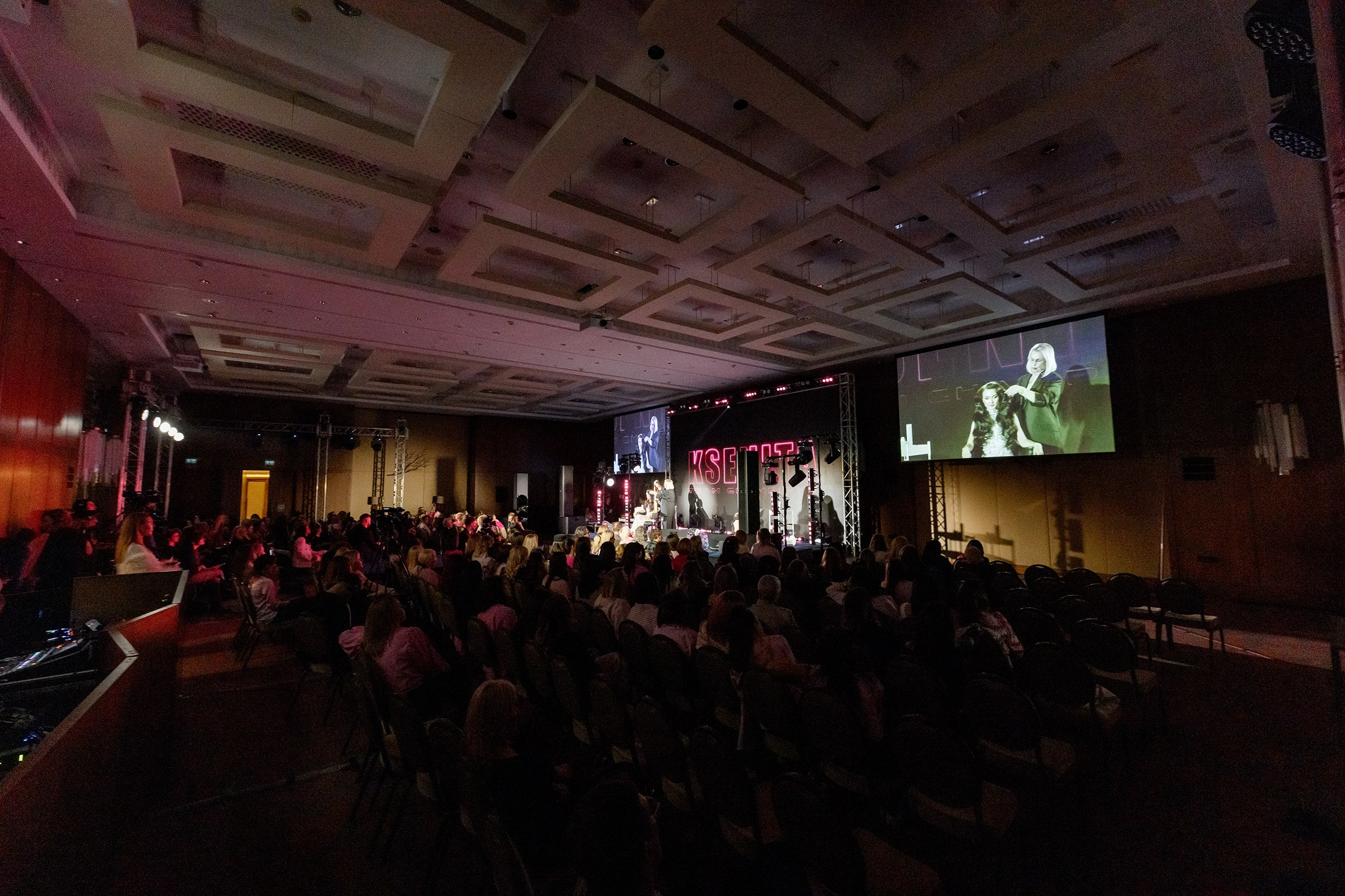 «MEDAVITA». Свадебный и семейный фотограф