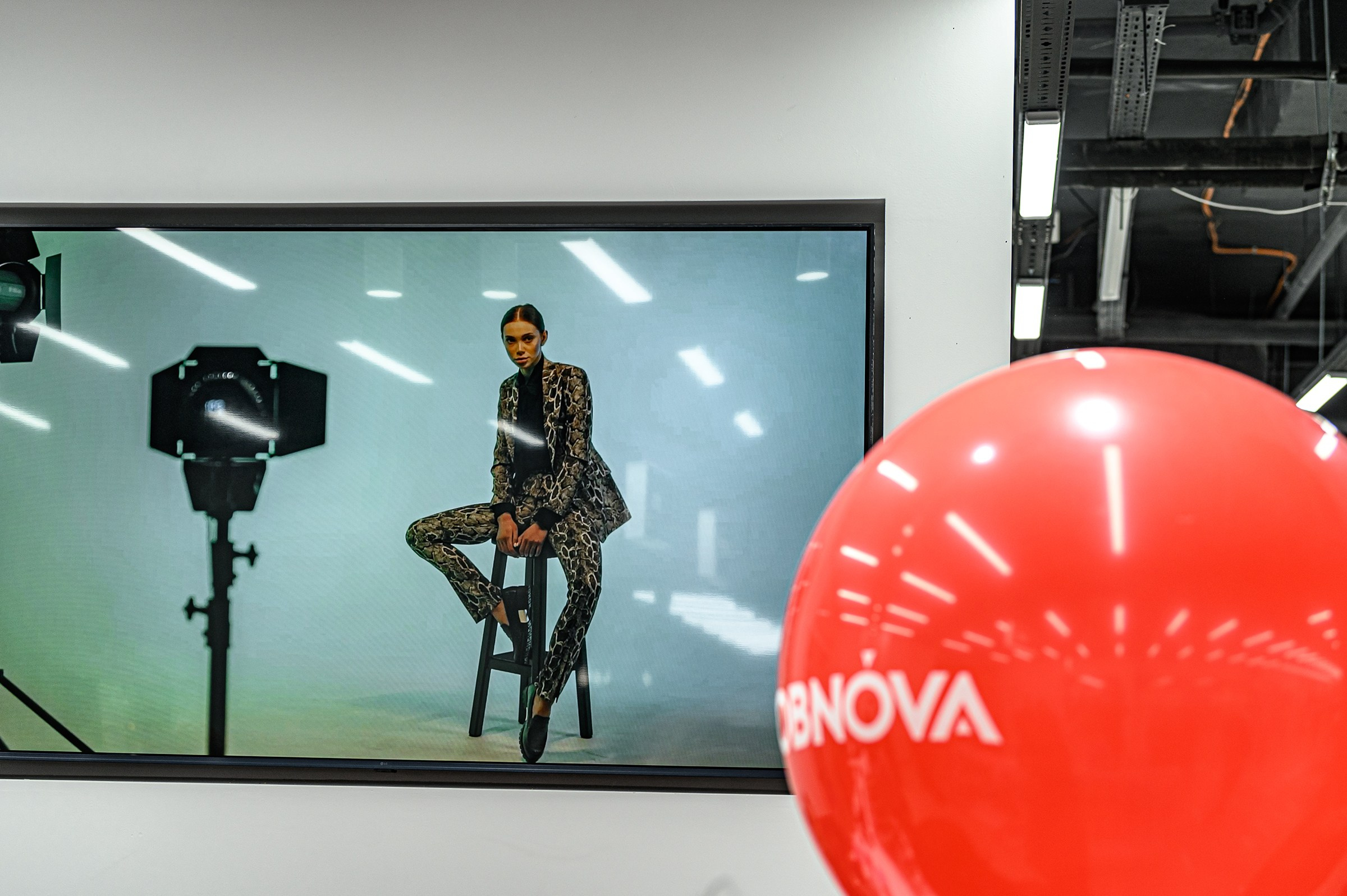 " O B N O V A ". Свадебный и семейный фотограф