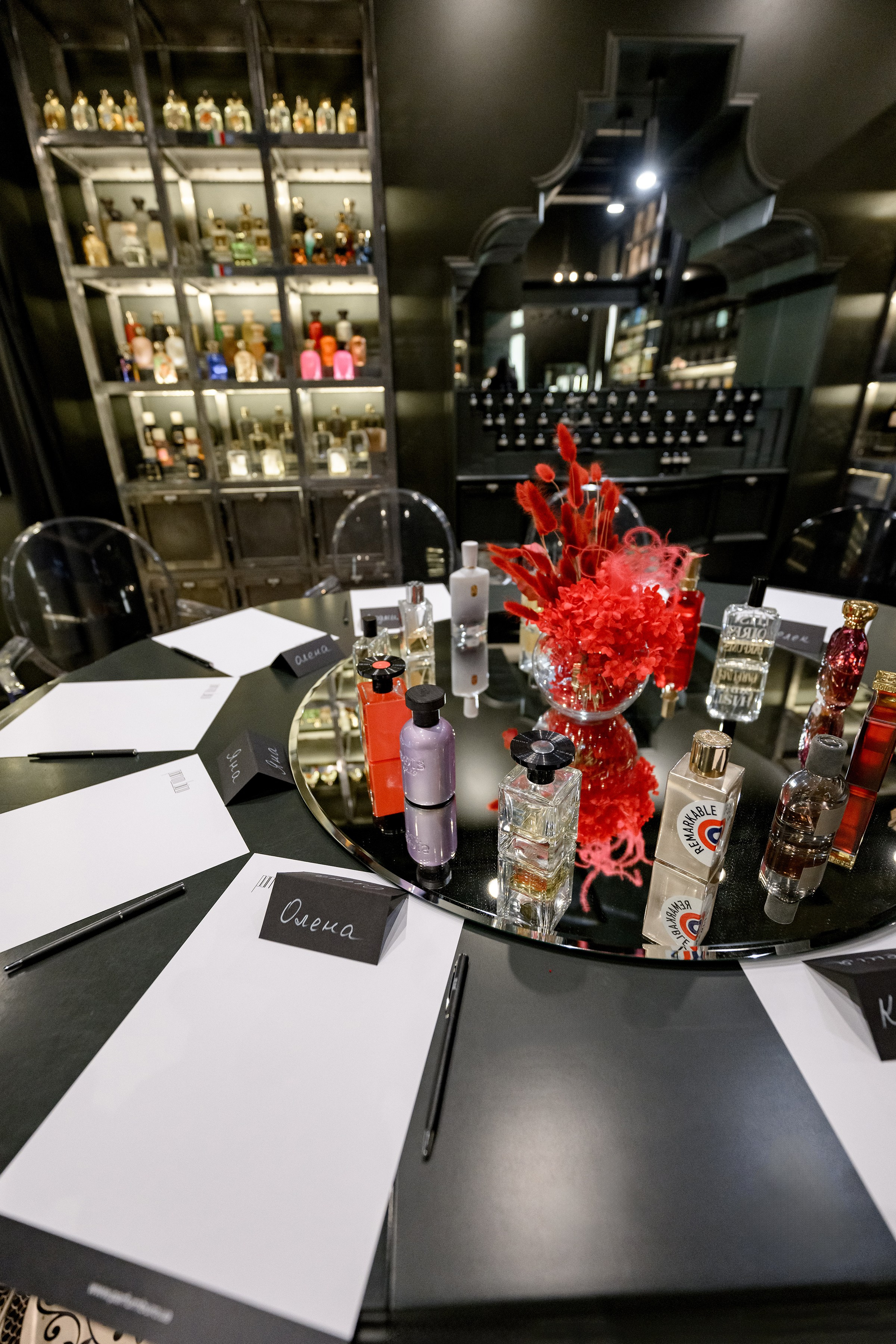 «PARFUM BURO». Свадебный и семейный фотограф