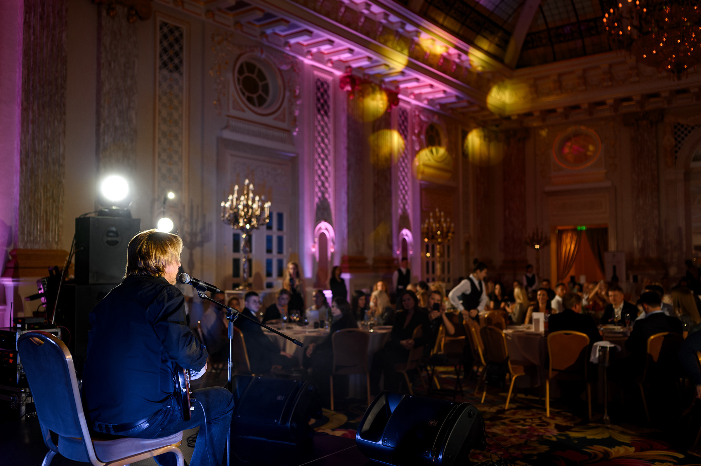 «TVIY VUHID V SVIT». Свадебный и семейный фотограф