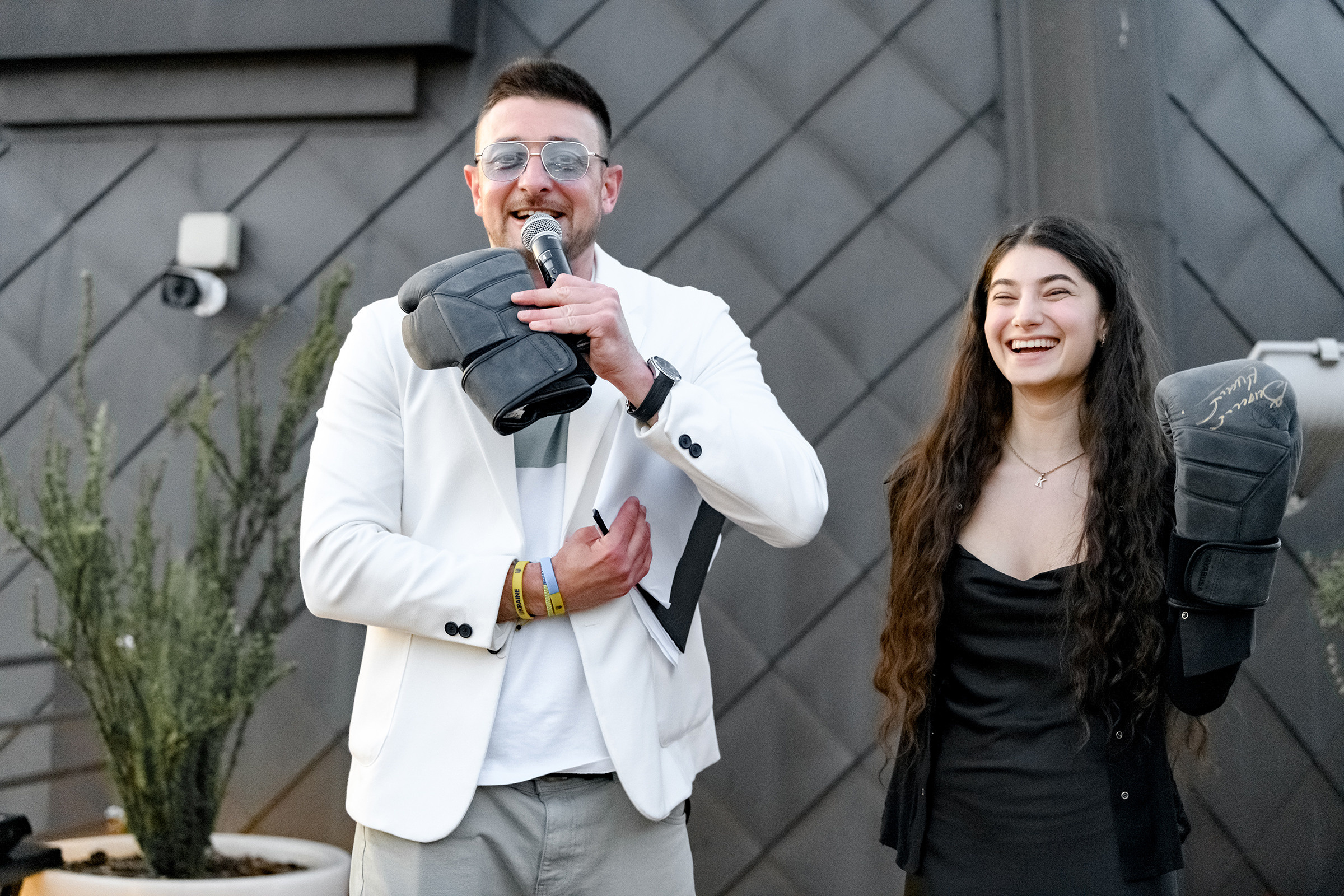 Благодійній концерт від фонду «Мамине серце» — «Твій вихід в світ». Свадебный и семейный фотограф