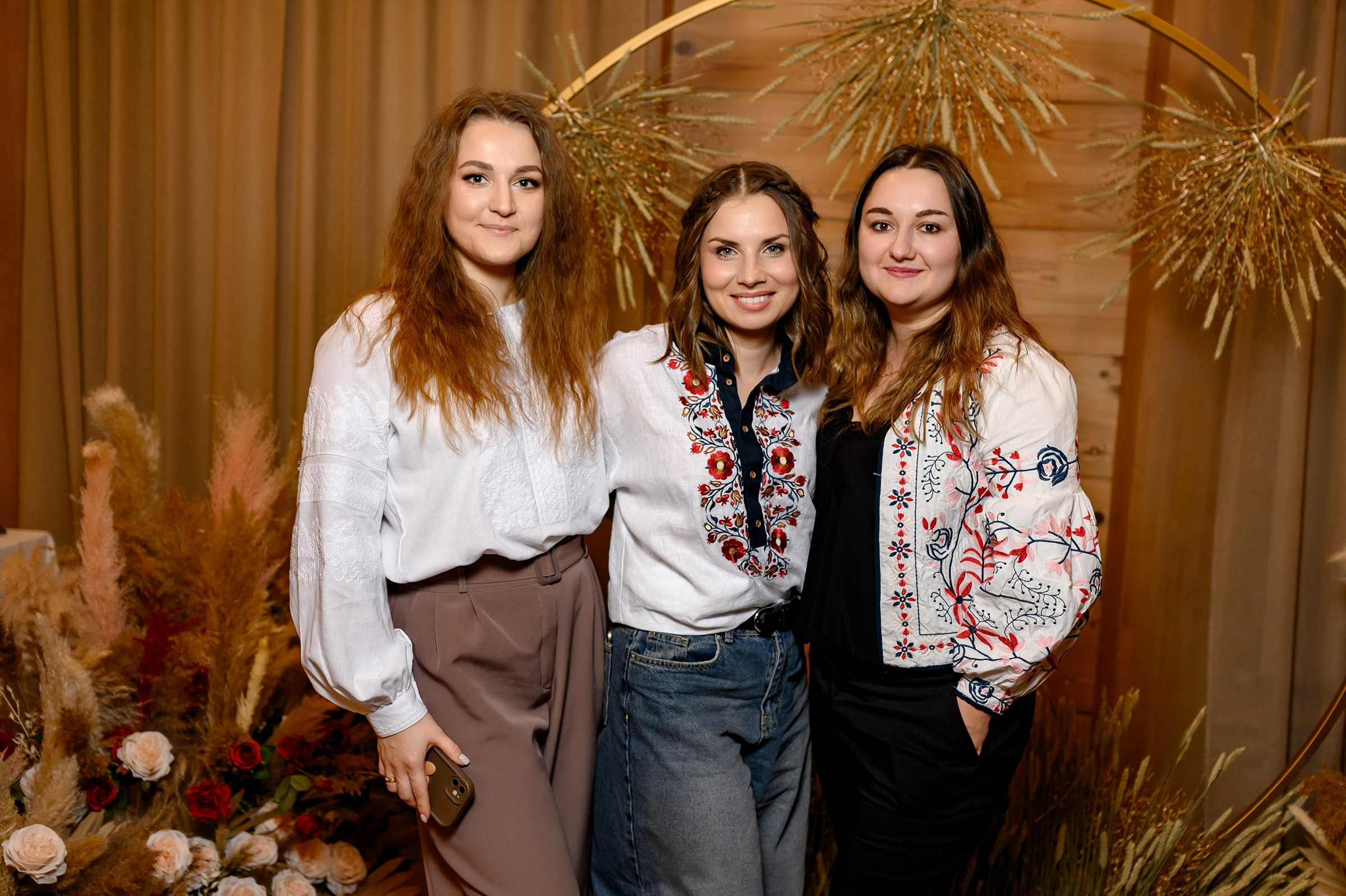 «ТРИПІЛЬСЬКЕ СОНЦЕ». Свадебный и семейный фотограф