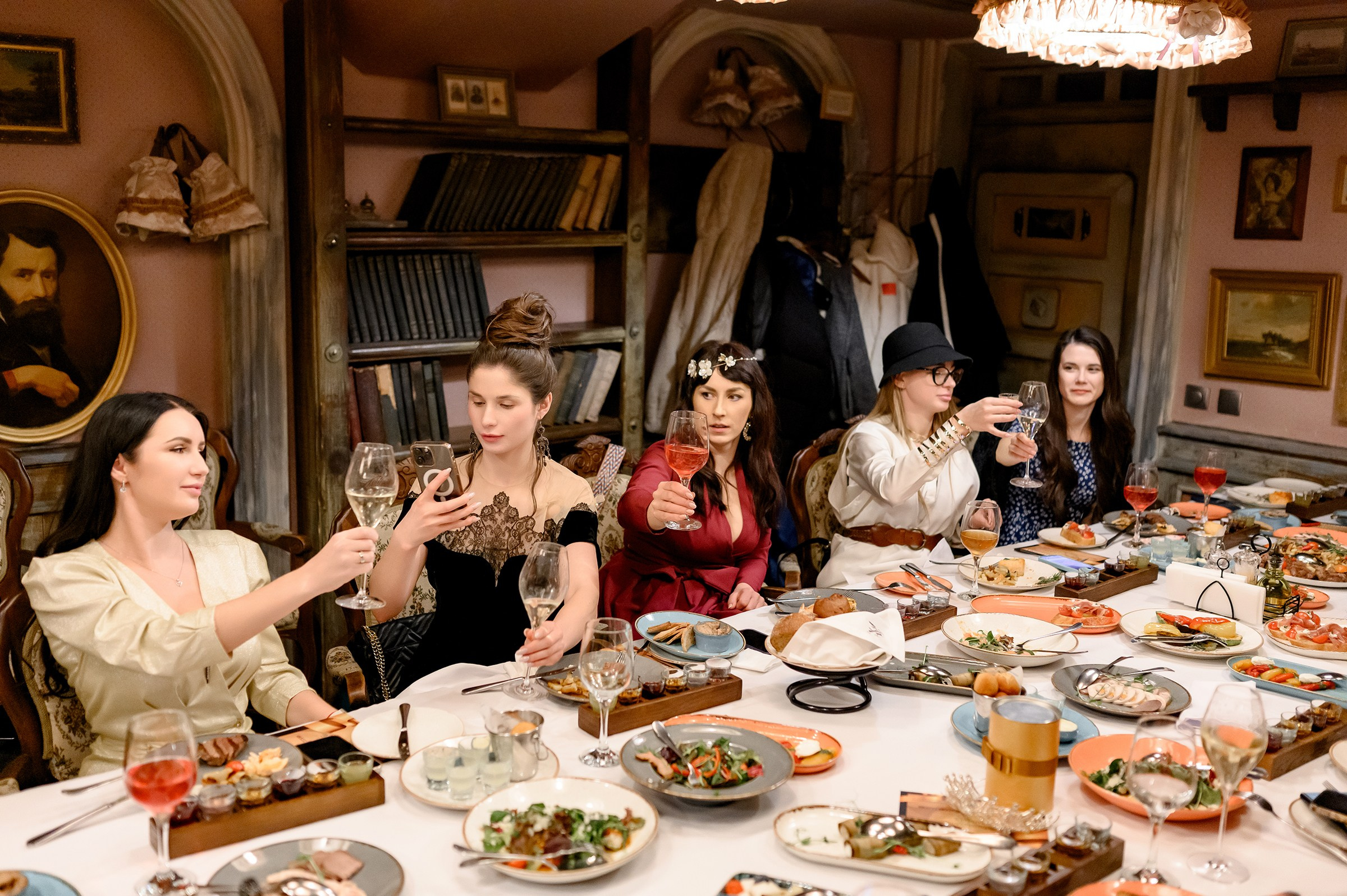 ''PERVAK''. Свадебный и семейный фотограф