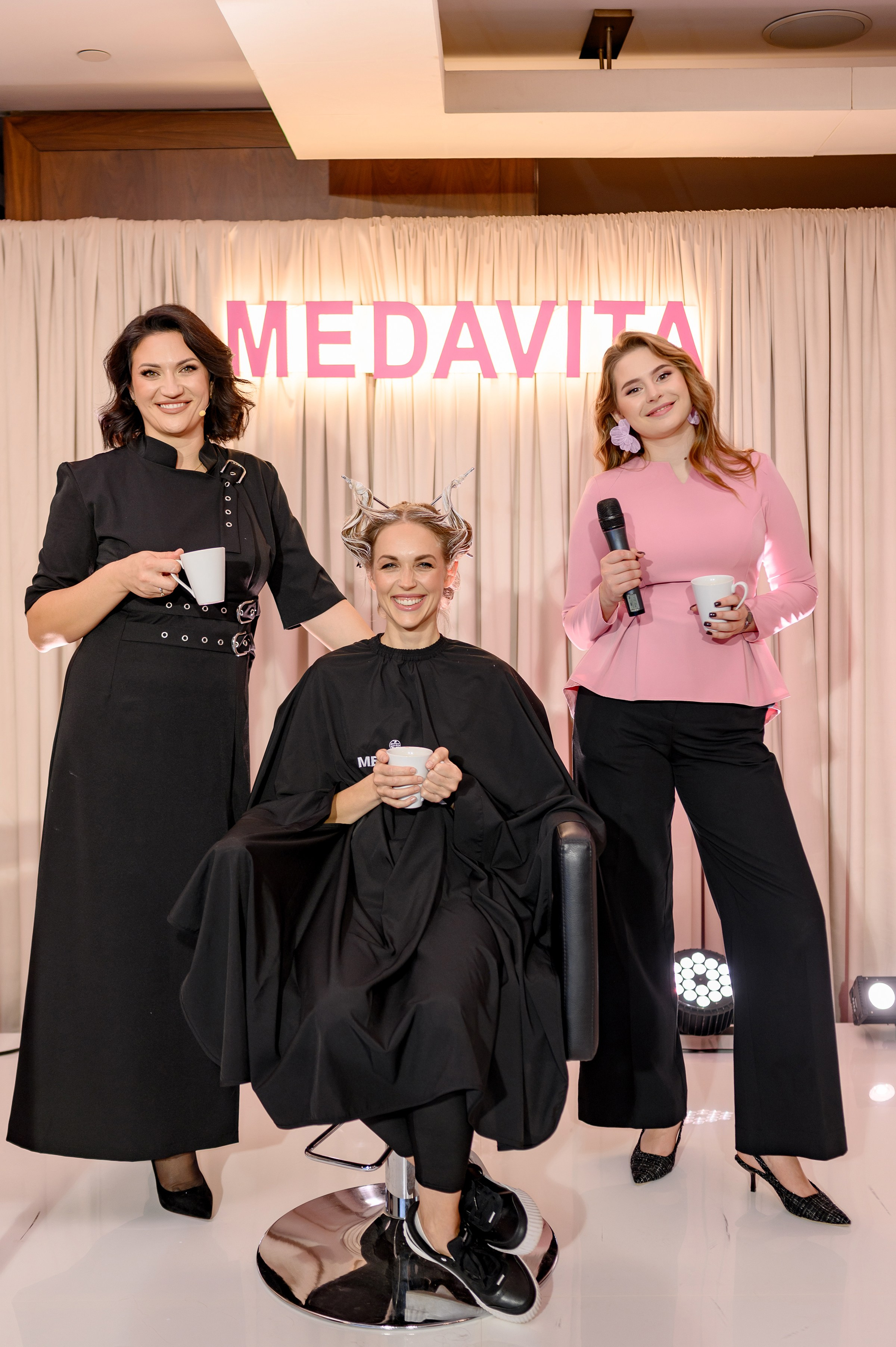 «MEDAVITA». Свадебный и семейный фотограф