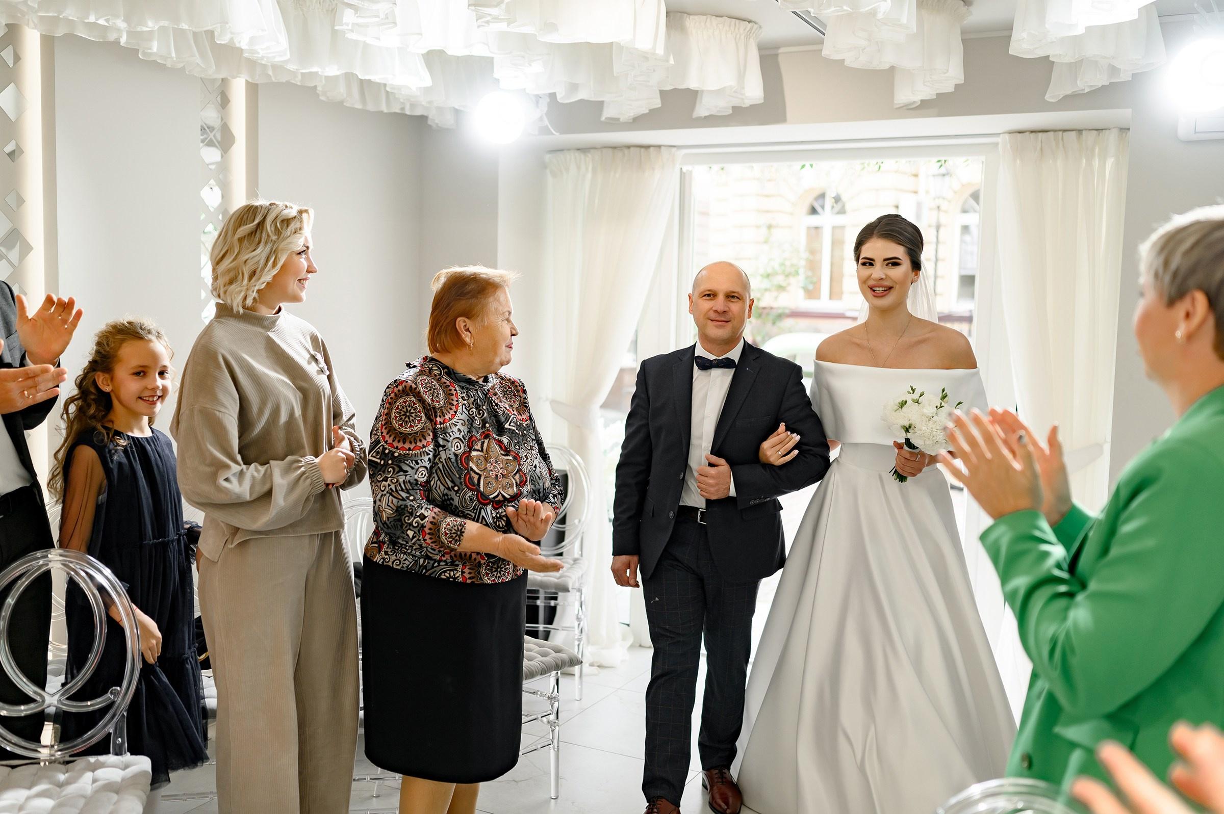 ARTEM & KATYA. Свадебный и семейный фотограф