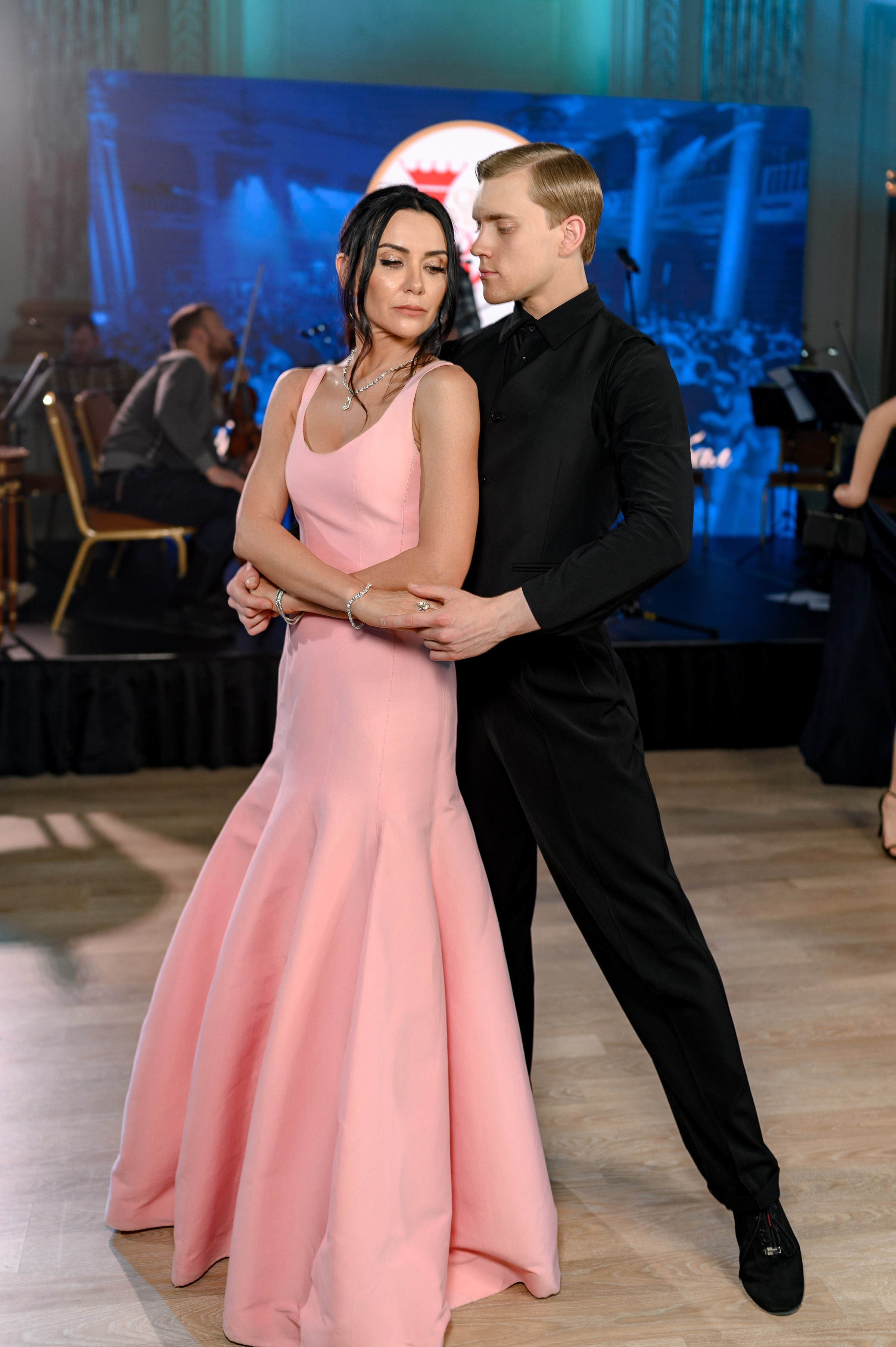 ''CHARITY VIENNESE BALL''. Свадебный и семейный фотограф