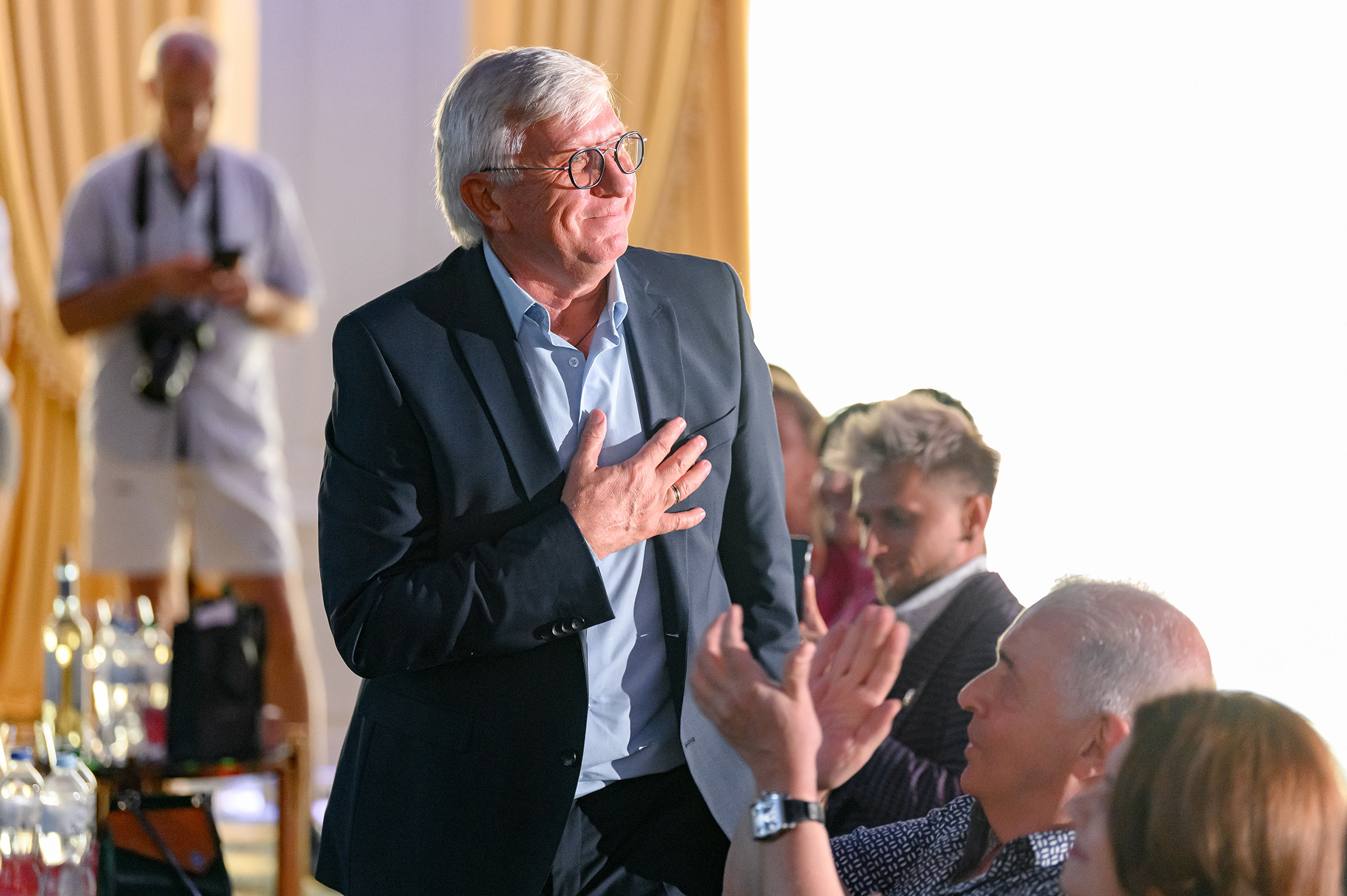 «КРАСА КРАЇНИ». Свадебный и семейный фотограф