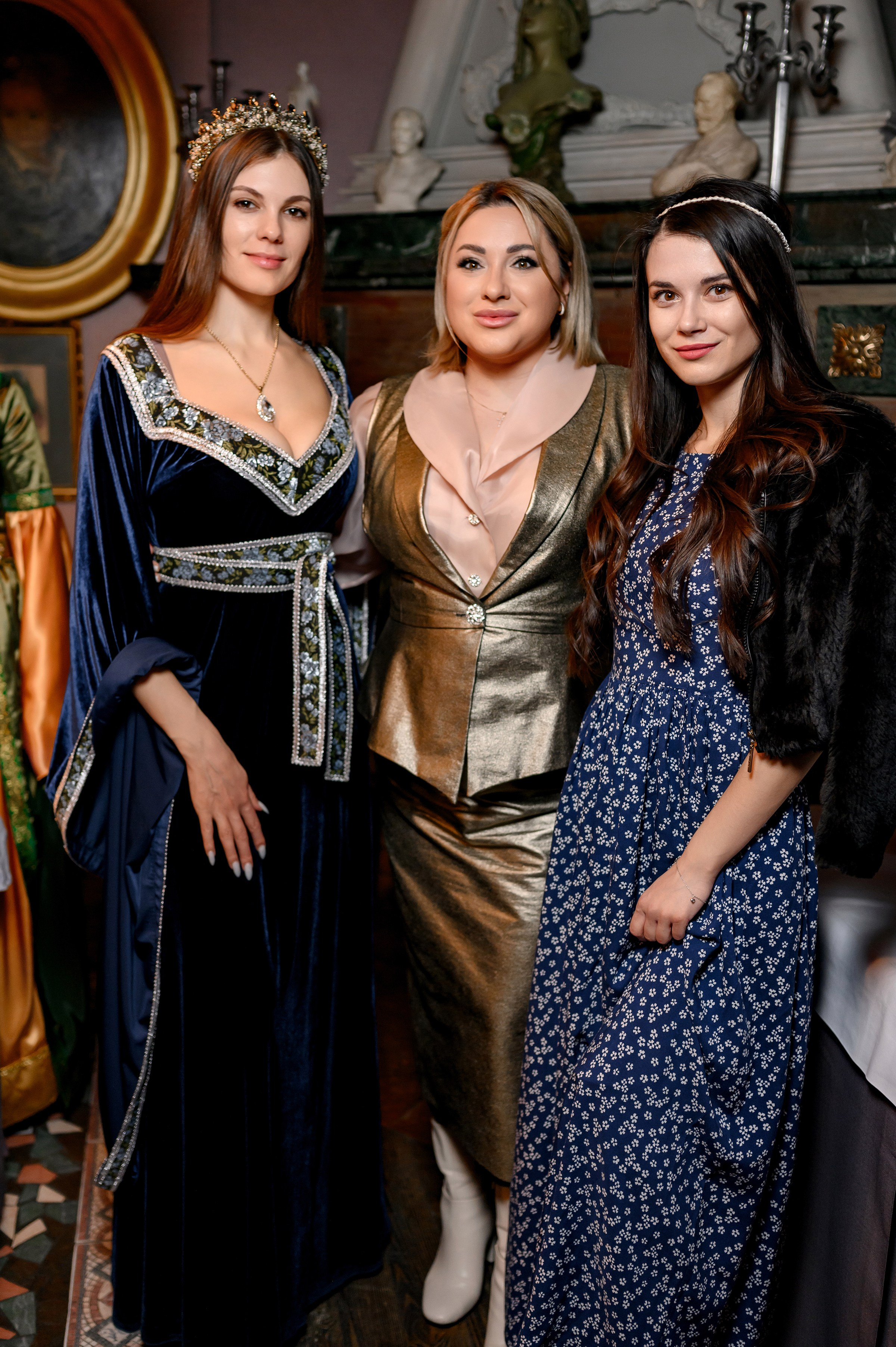 ''PERVAK''. Свадебный и семейный фотограф