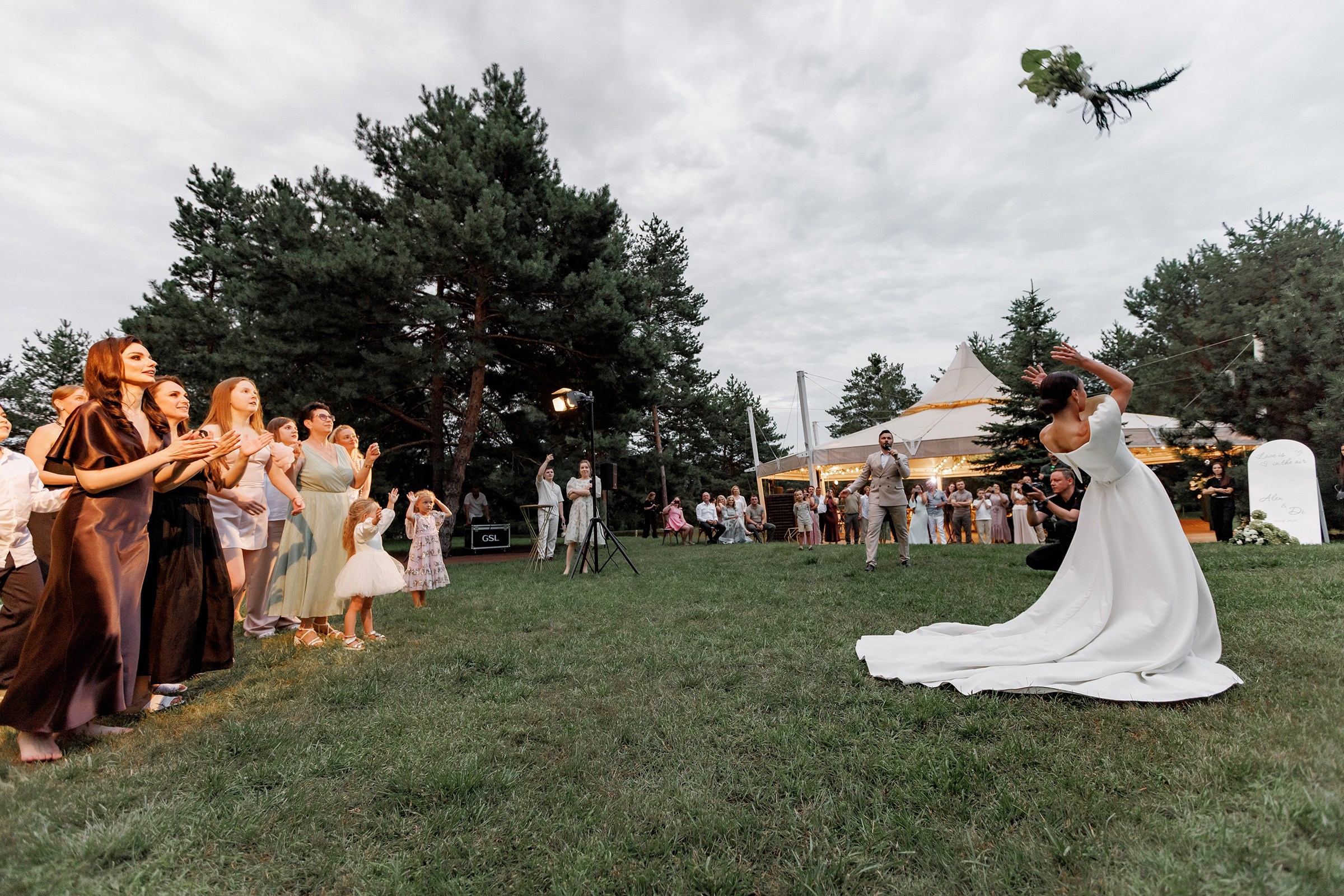 ОЛЕКСІЙ & ДІАНА. Свадебный и семейный фотограф