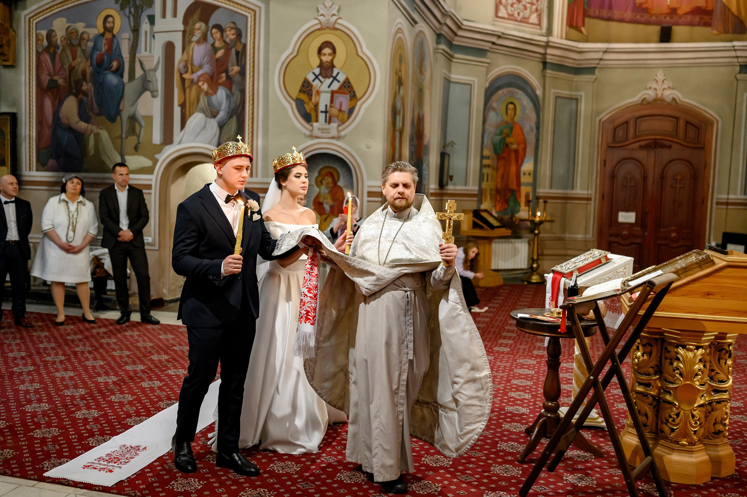 ARTEM & KATYA. Свадебный и семейный фотограф