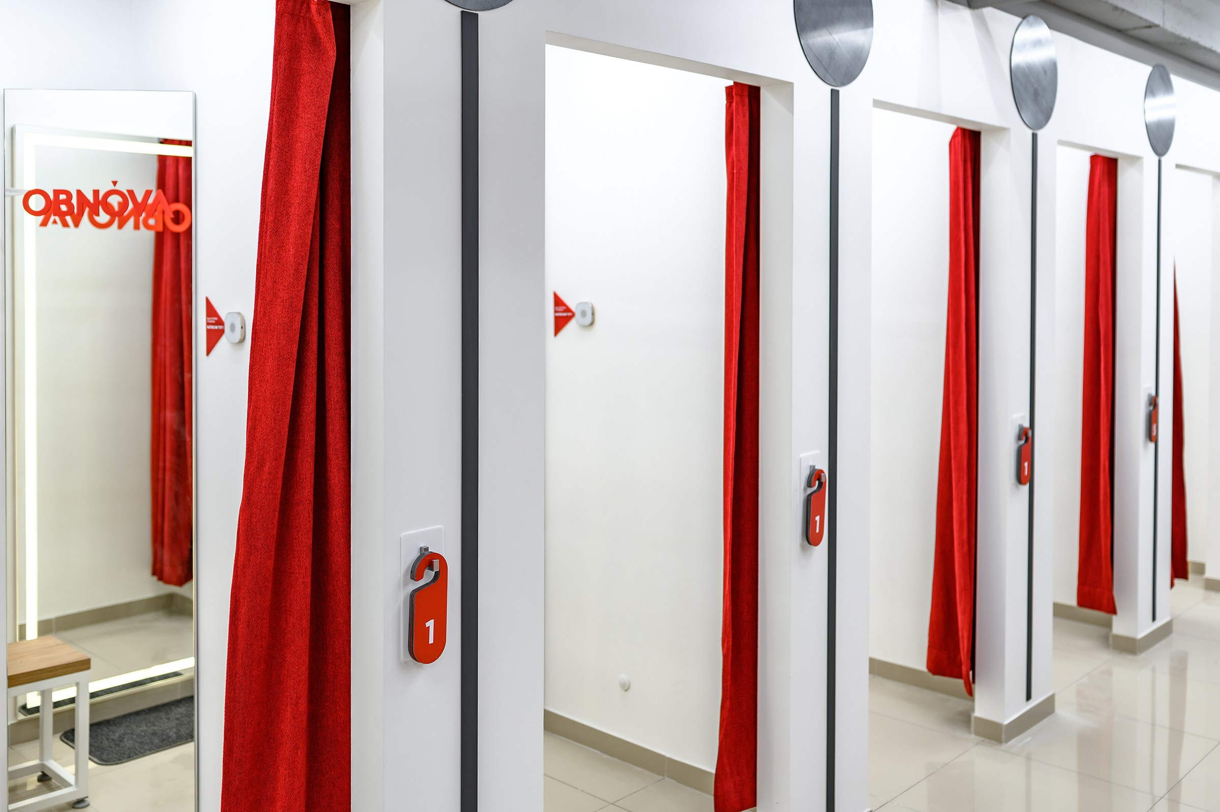 " O B N O V A ". Свадебный и семейный фотограф