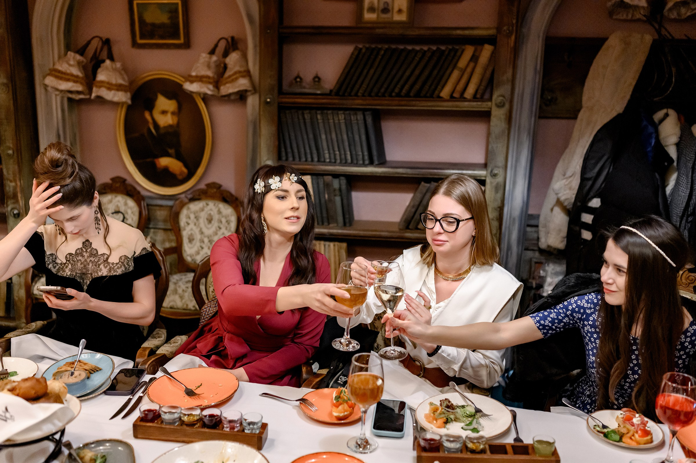 ''PERVAK''. Свадебный и семейный фотограф