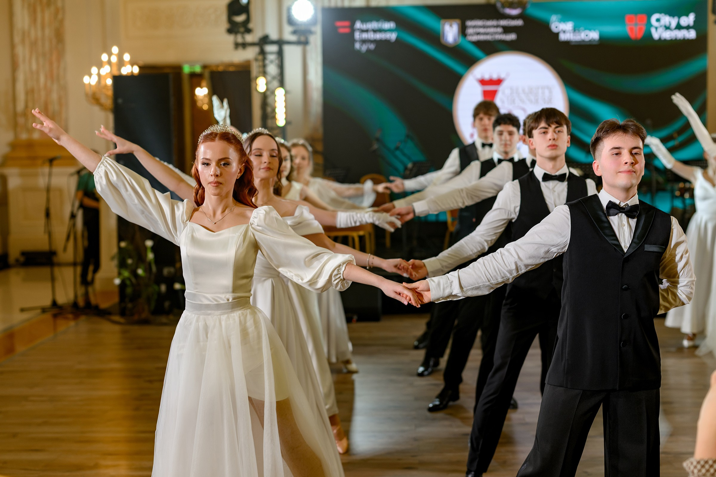 " Viennese Ball KYIV». Свадебный и семейный фотограф