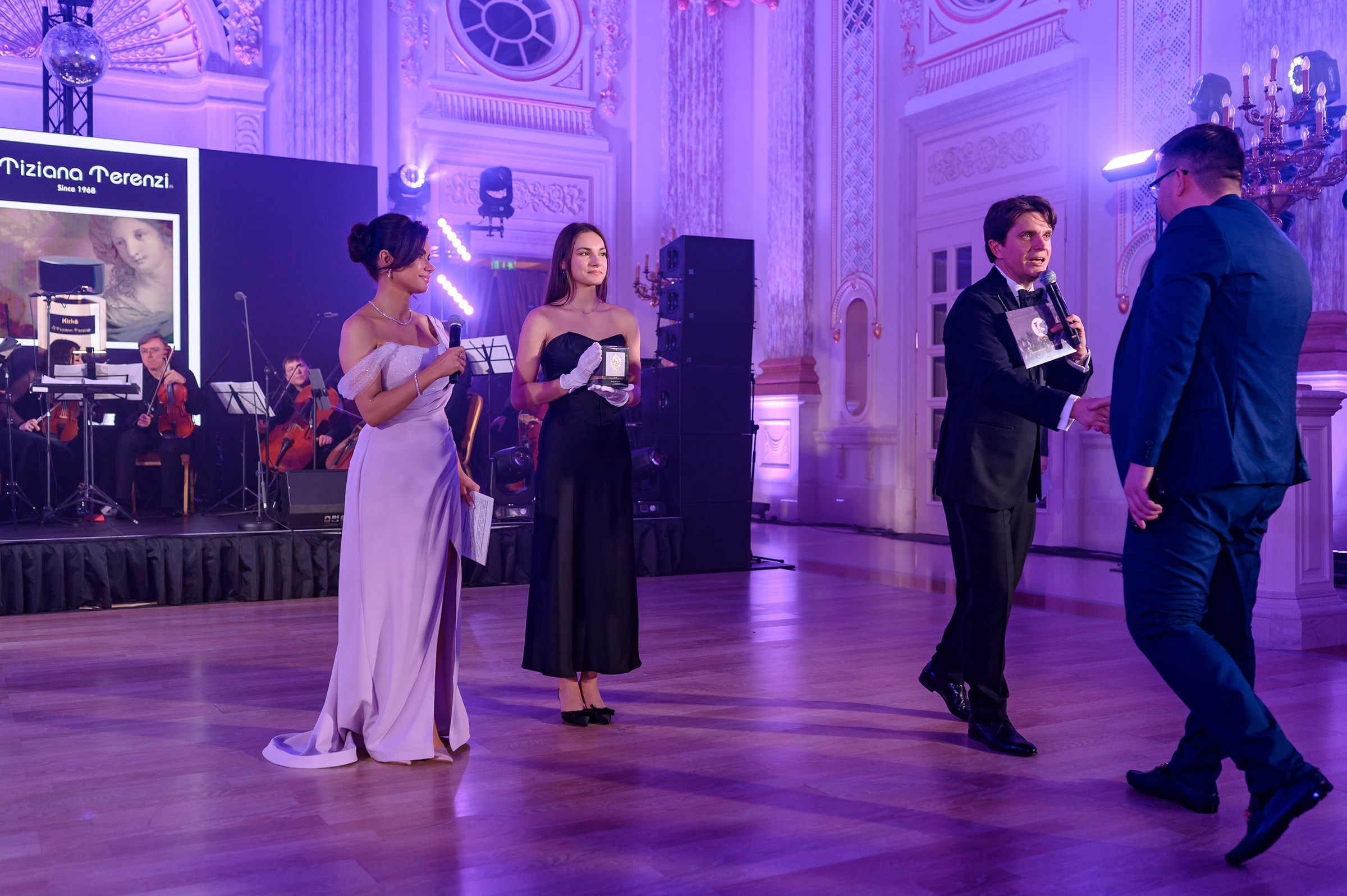 " Viennese Ball Kyiv ". Свадебный и семейный фотограф