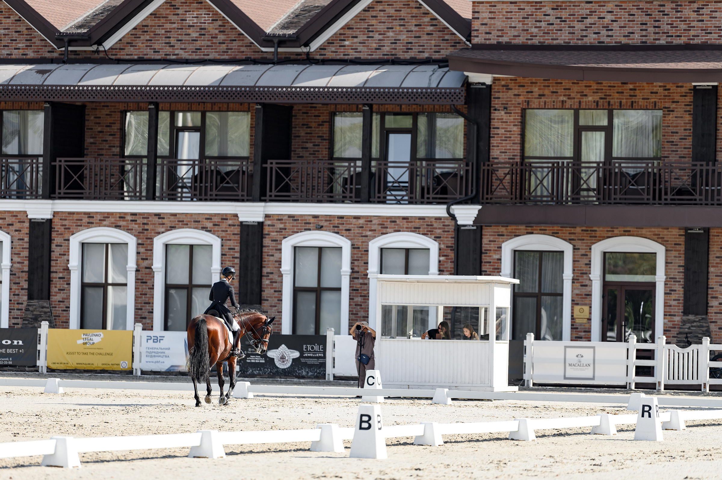 «DRESSAGE EQUIDES CUP 2023». Свадебный и семейный фотограф