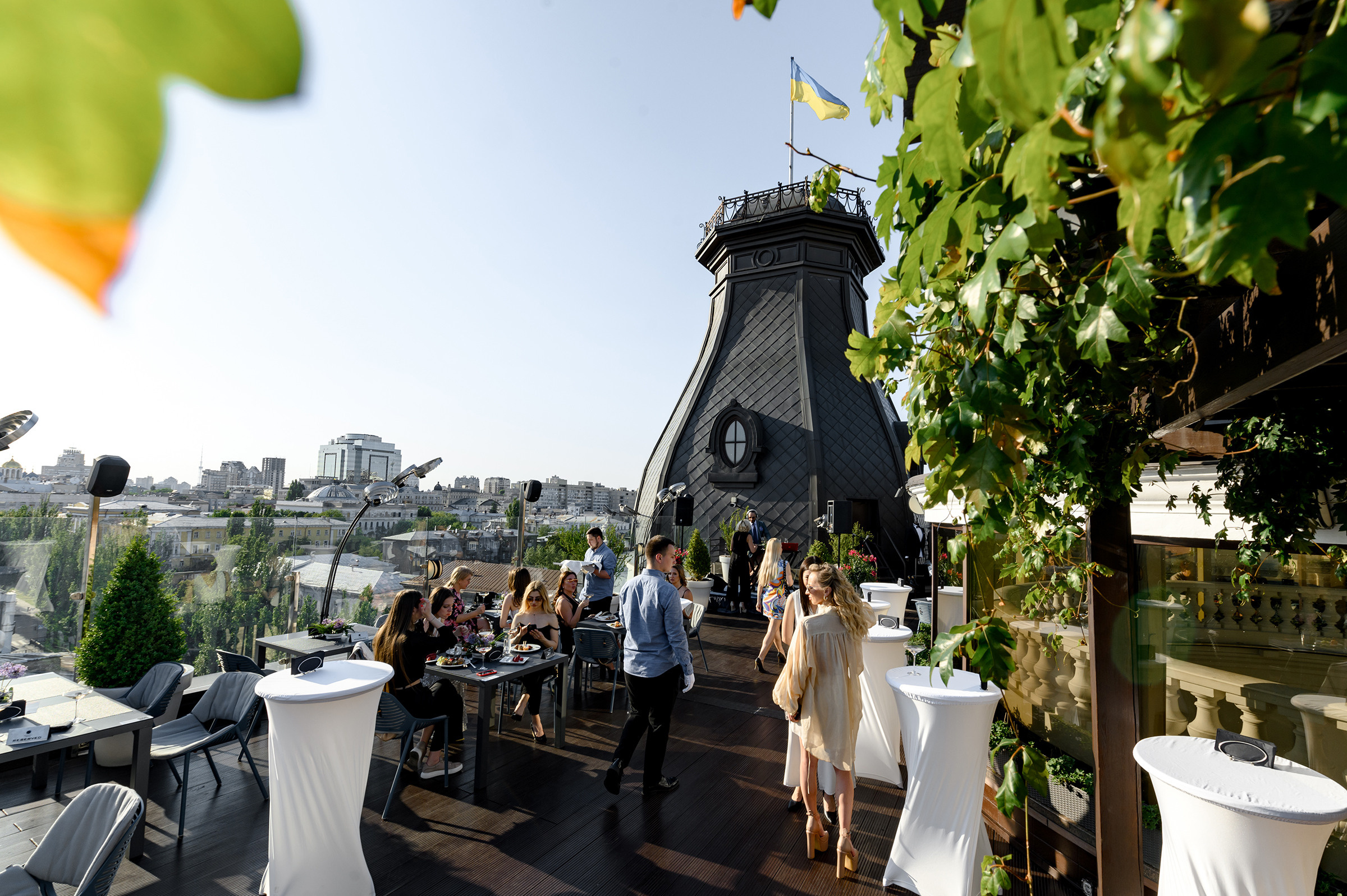 Благодійній концерт від фонду «Мамине серце» — «Твій вихід в світ». Свадебный и семейный фотограф