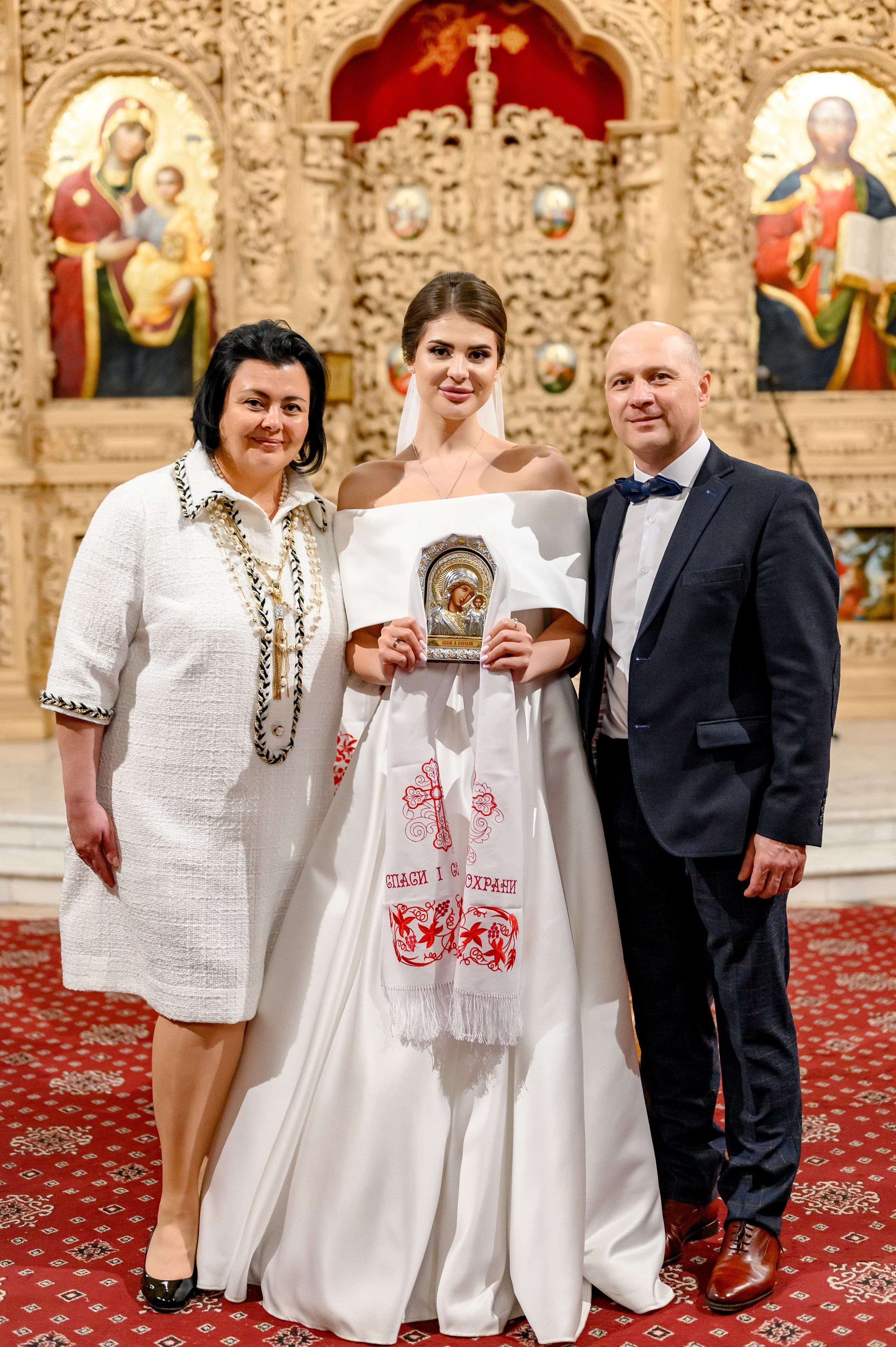 ARTEM & KATYA. Свадебный и семейный фотограф