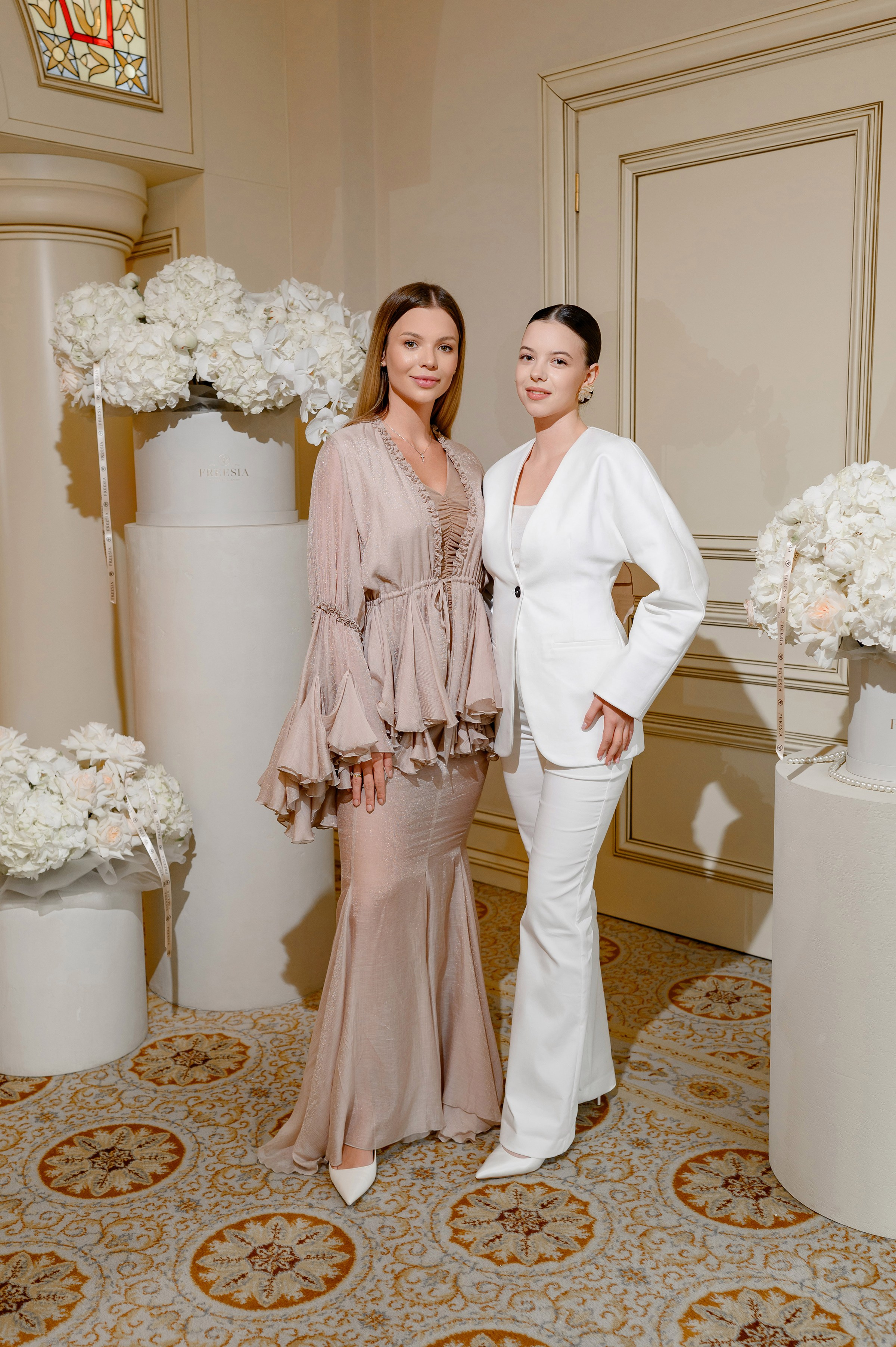 «FREESIA». Свадебный и семейный фотограф