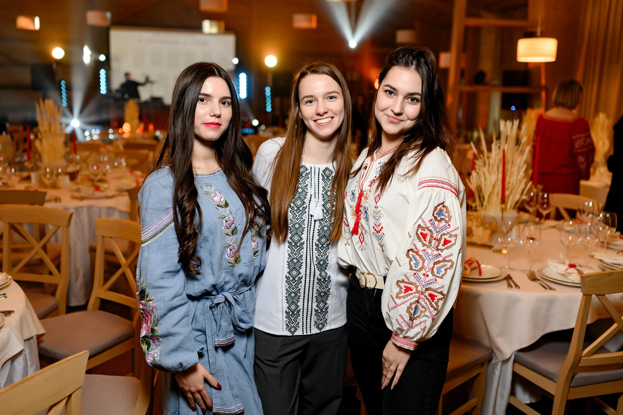 «ТРИПІЛЬСЬКЕ СОНЦЕ». Свадебный и семейный фотограф