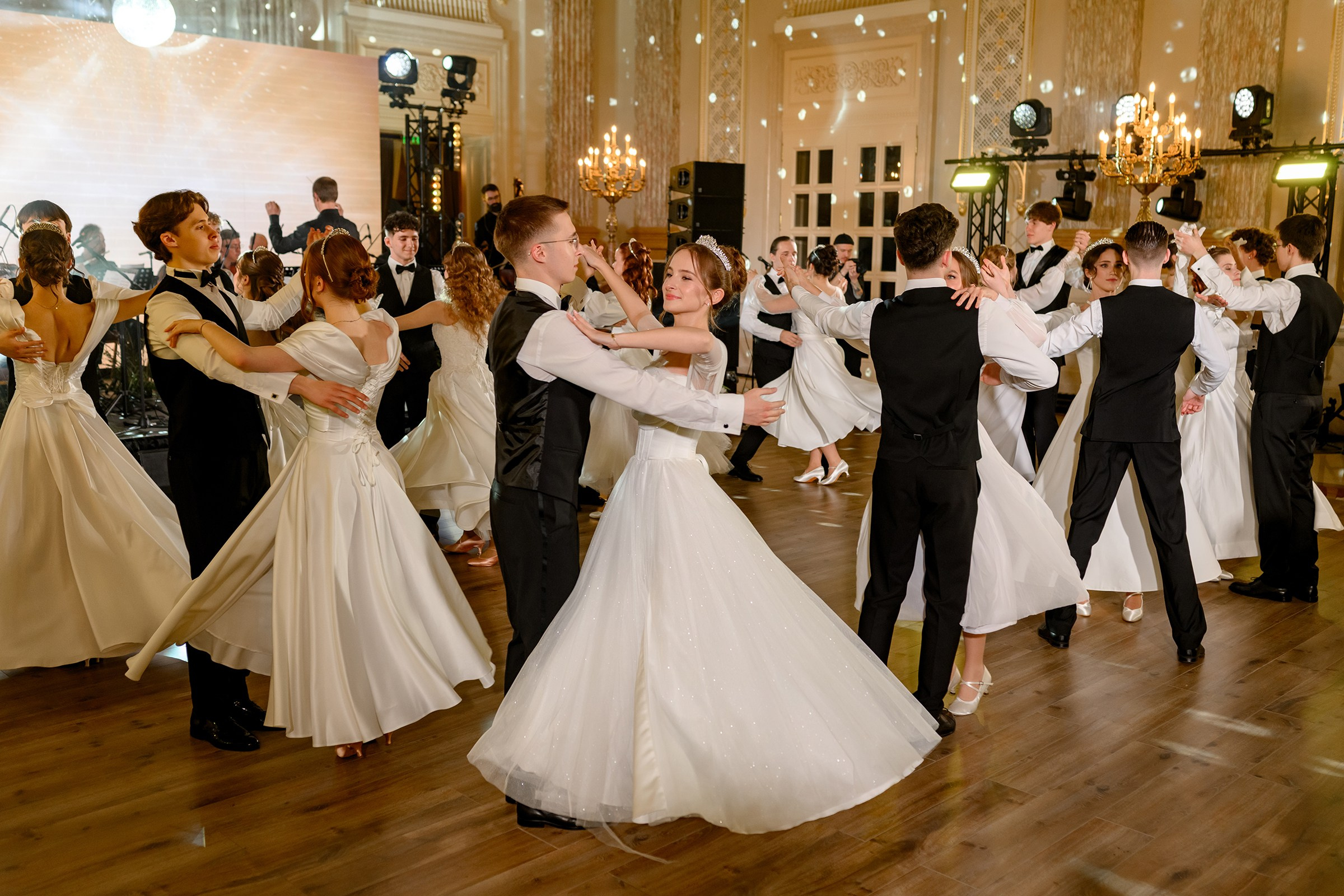 " Viennese Ball KYIV». Свадебный и семейный фотограф