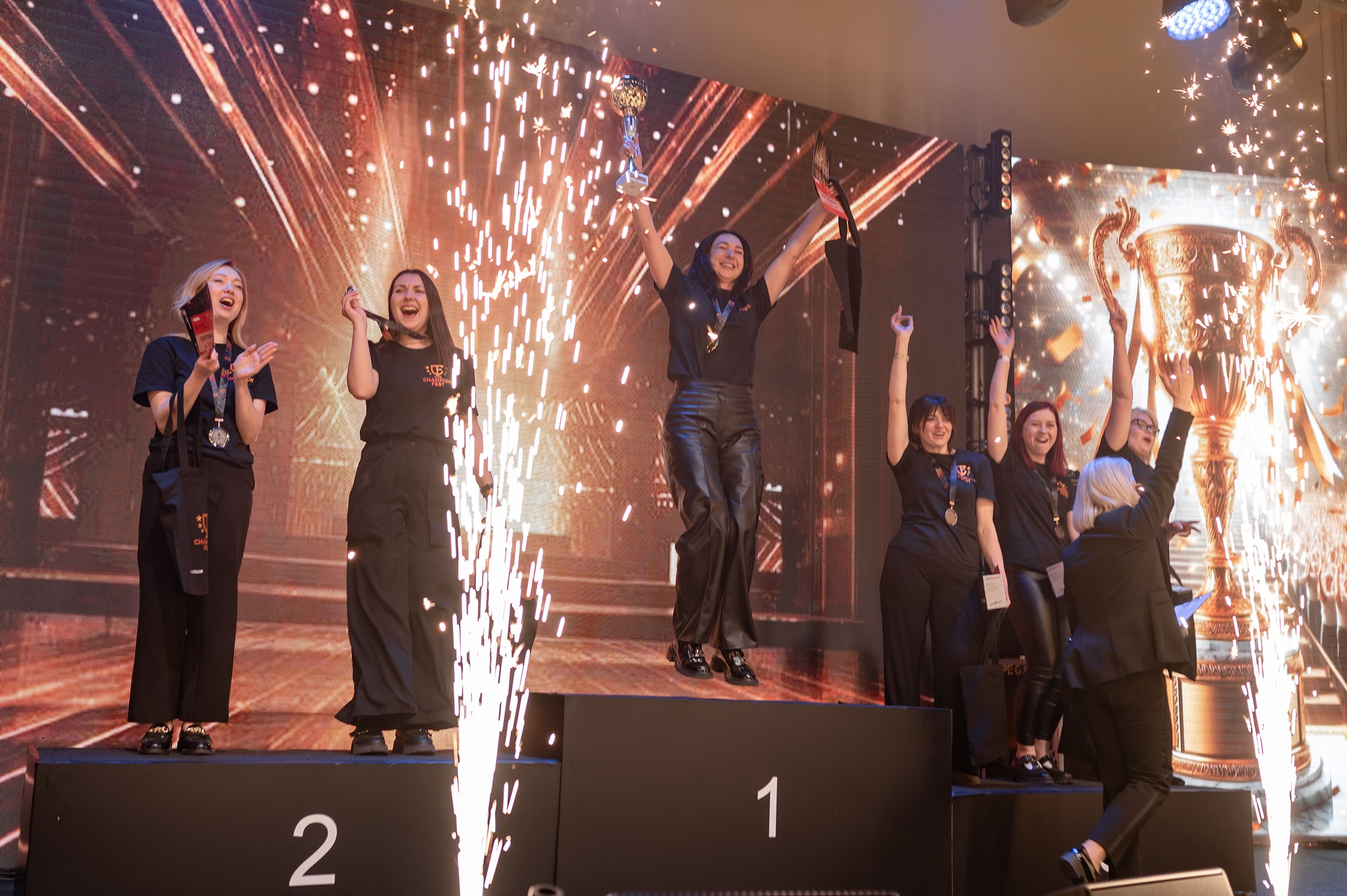 «CHAMPION FEST 2025». Свадебный и семейный фотограф