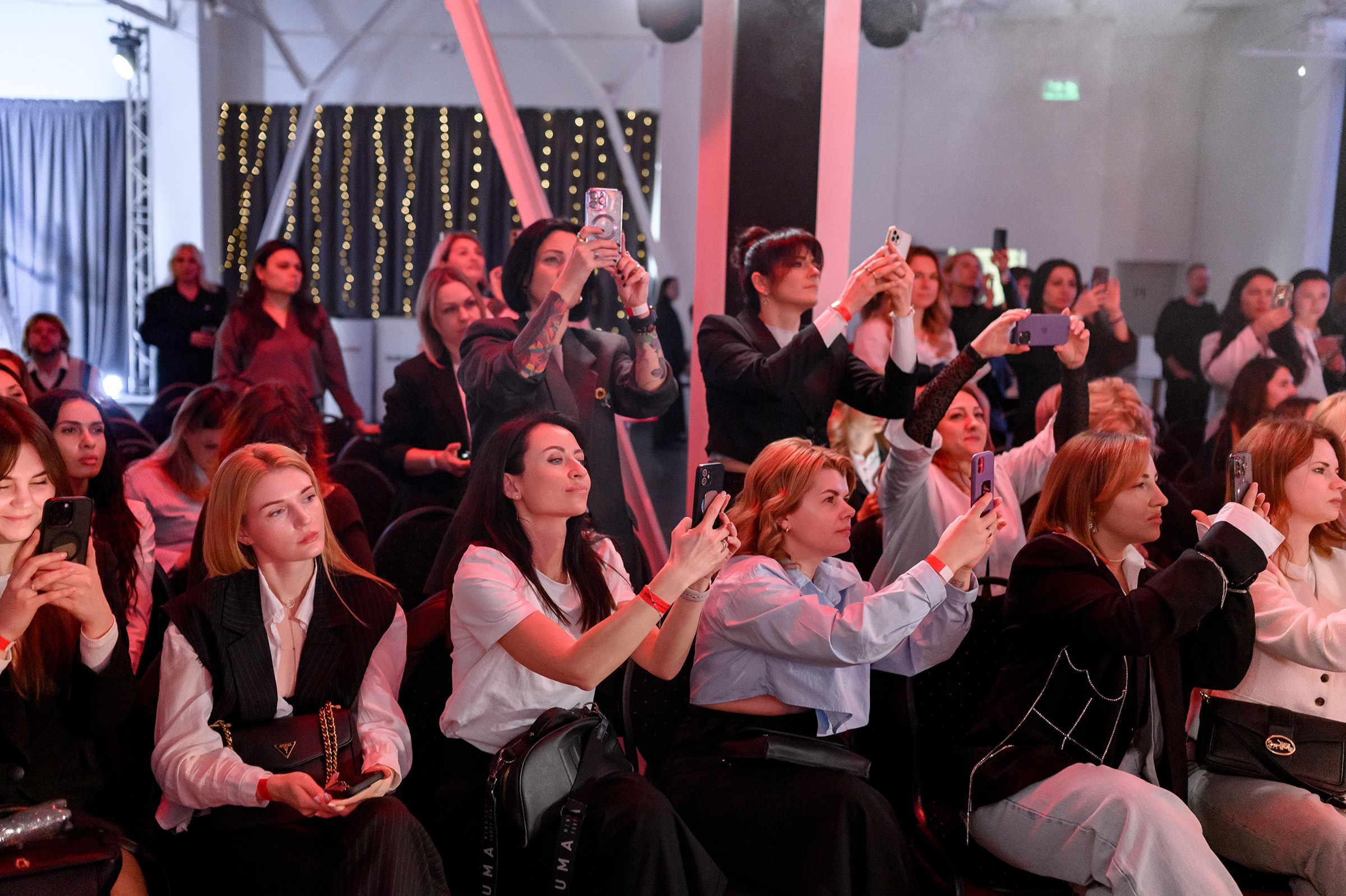 «Quantum Leap 1:0». Свадебный и семейный фотограф