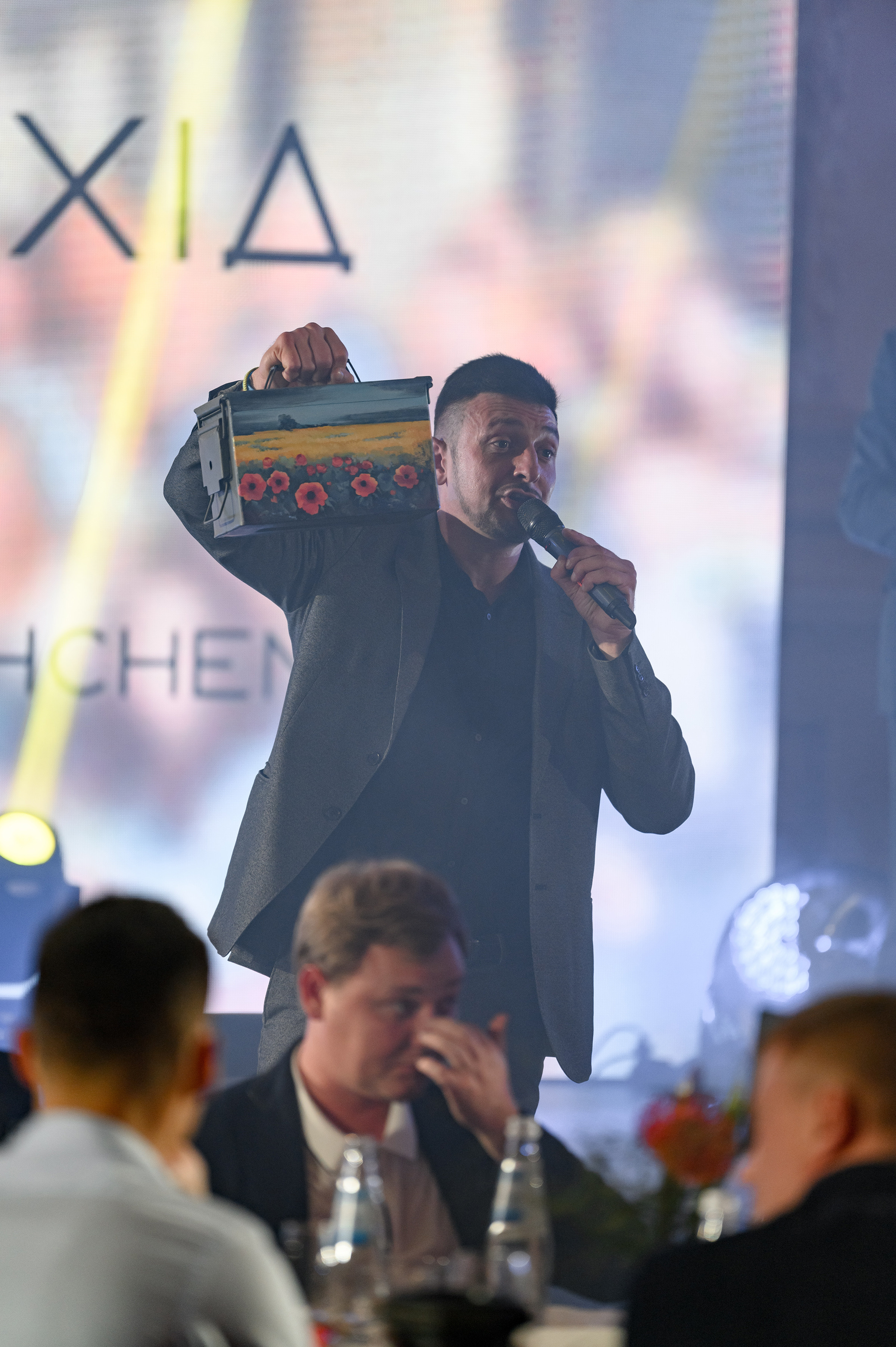 «TVIY VUHID V SVIT». Свадебный и семейный фотограф