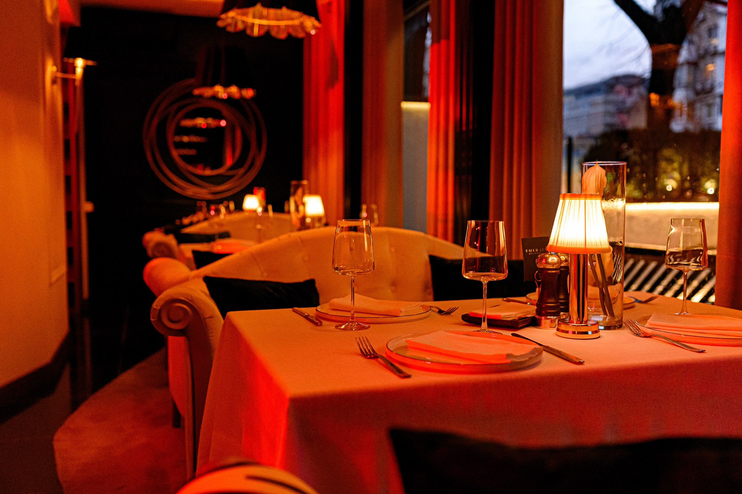 EMERALD. Свадебный и семейный фотограф